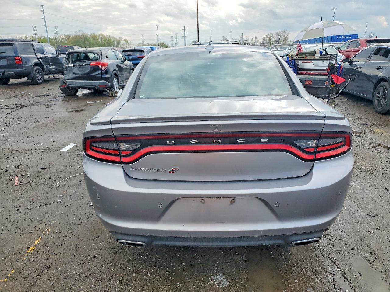 2018 Dodge Charger Gt Silver vin: 2C3CDXJG9JH189545