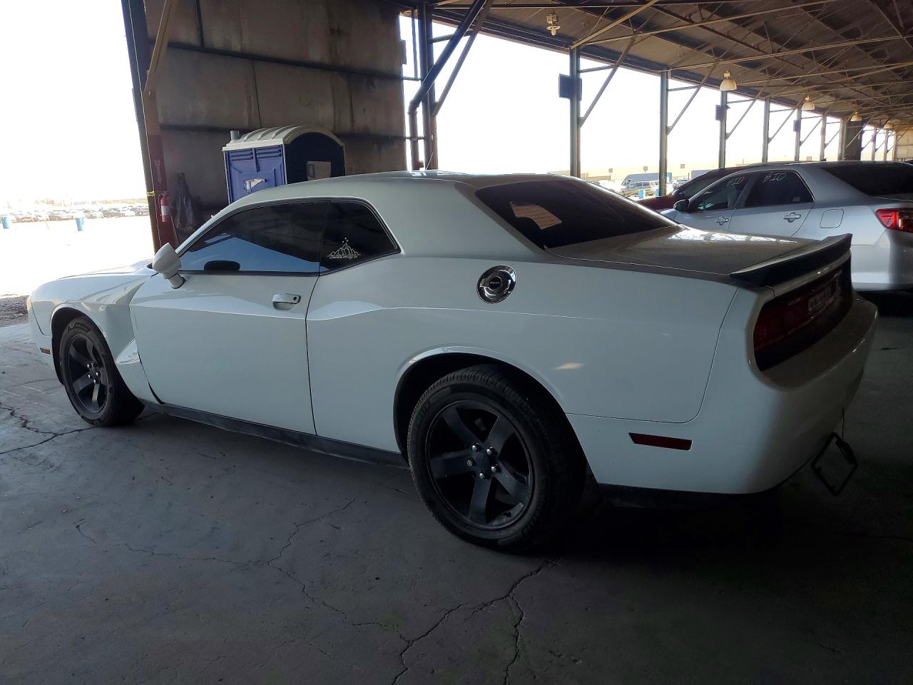 2012 Dodge Challenger Sxt White vin: 2C3CDYAG0CH135446