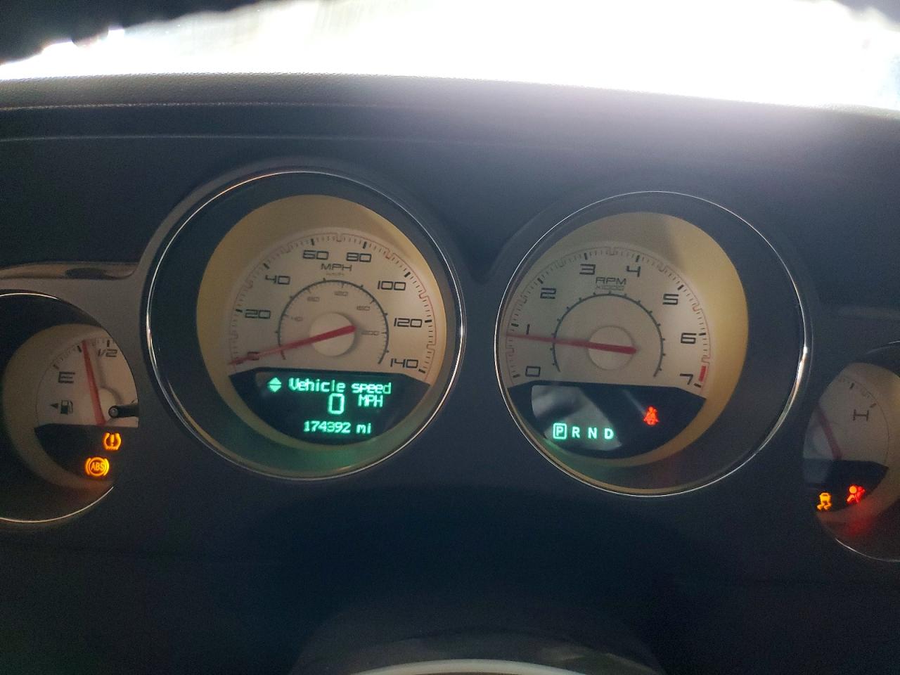 2012 Dodge Challenger Sxt White vin: 2C3CDYAG0CH135446