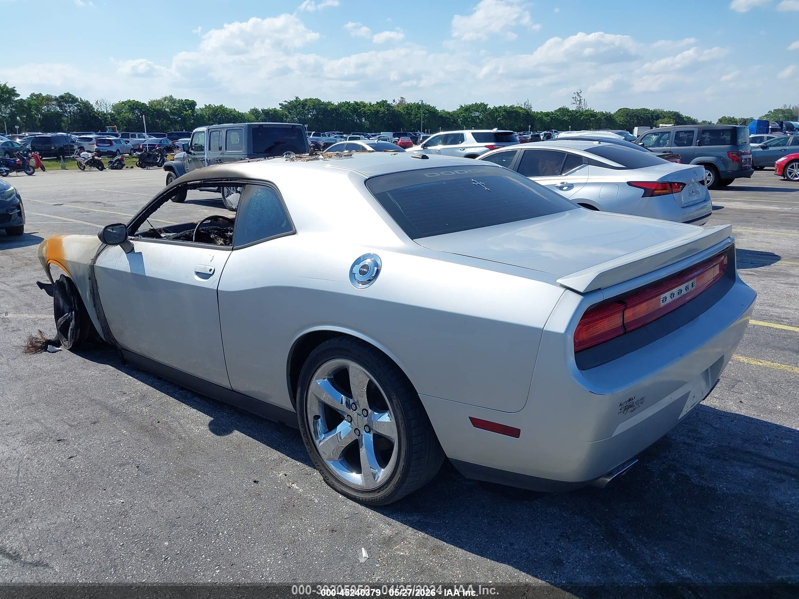 2012 Dodge Challenger Sxt Серебряный vin: 2C3CDYAG0CH170438