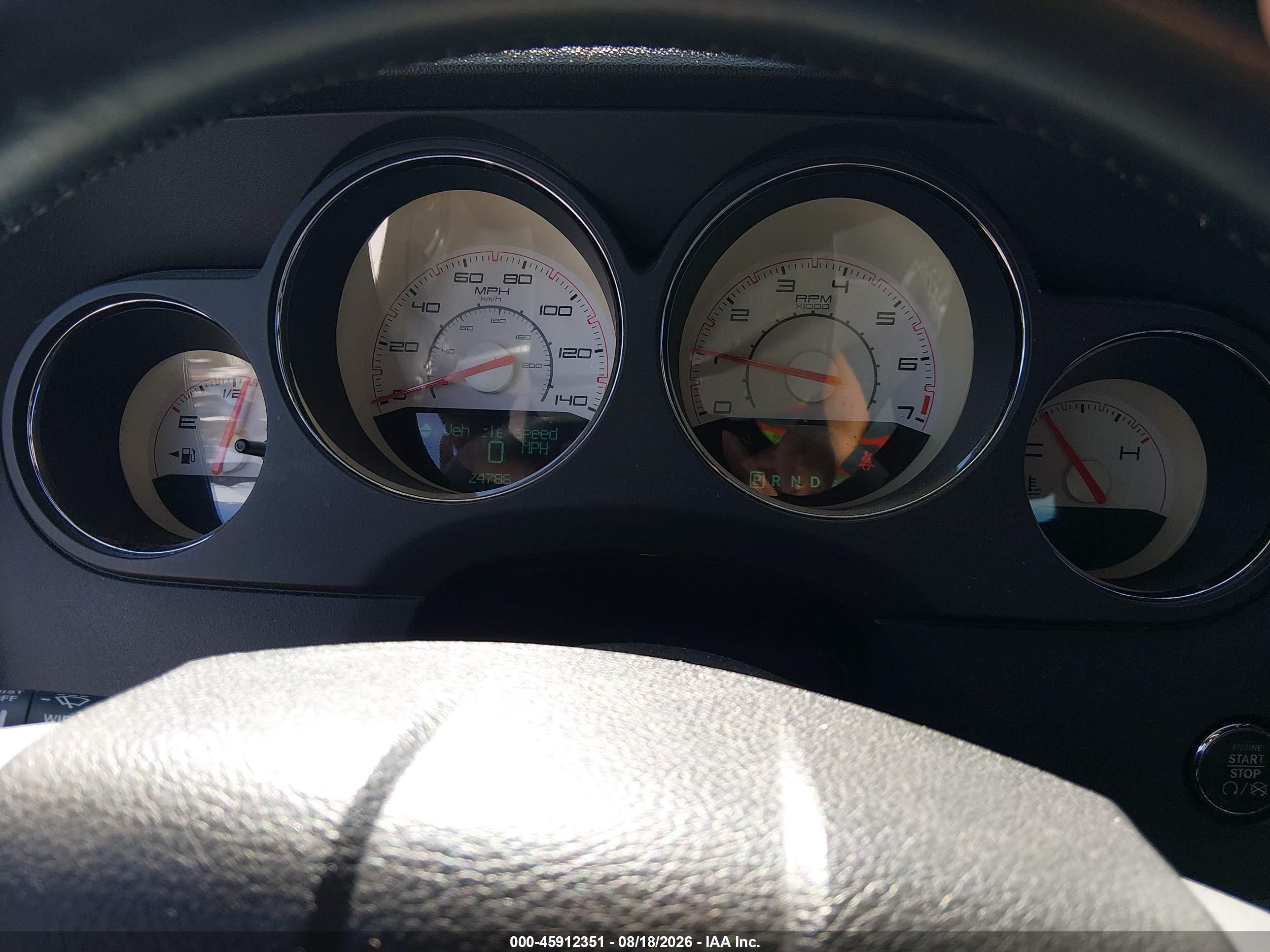 2012 Dodge Challenger Sxt Белый vin: 2C3CDYAG0CH258745