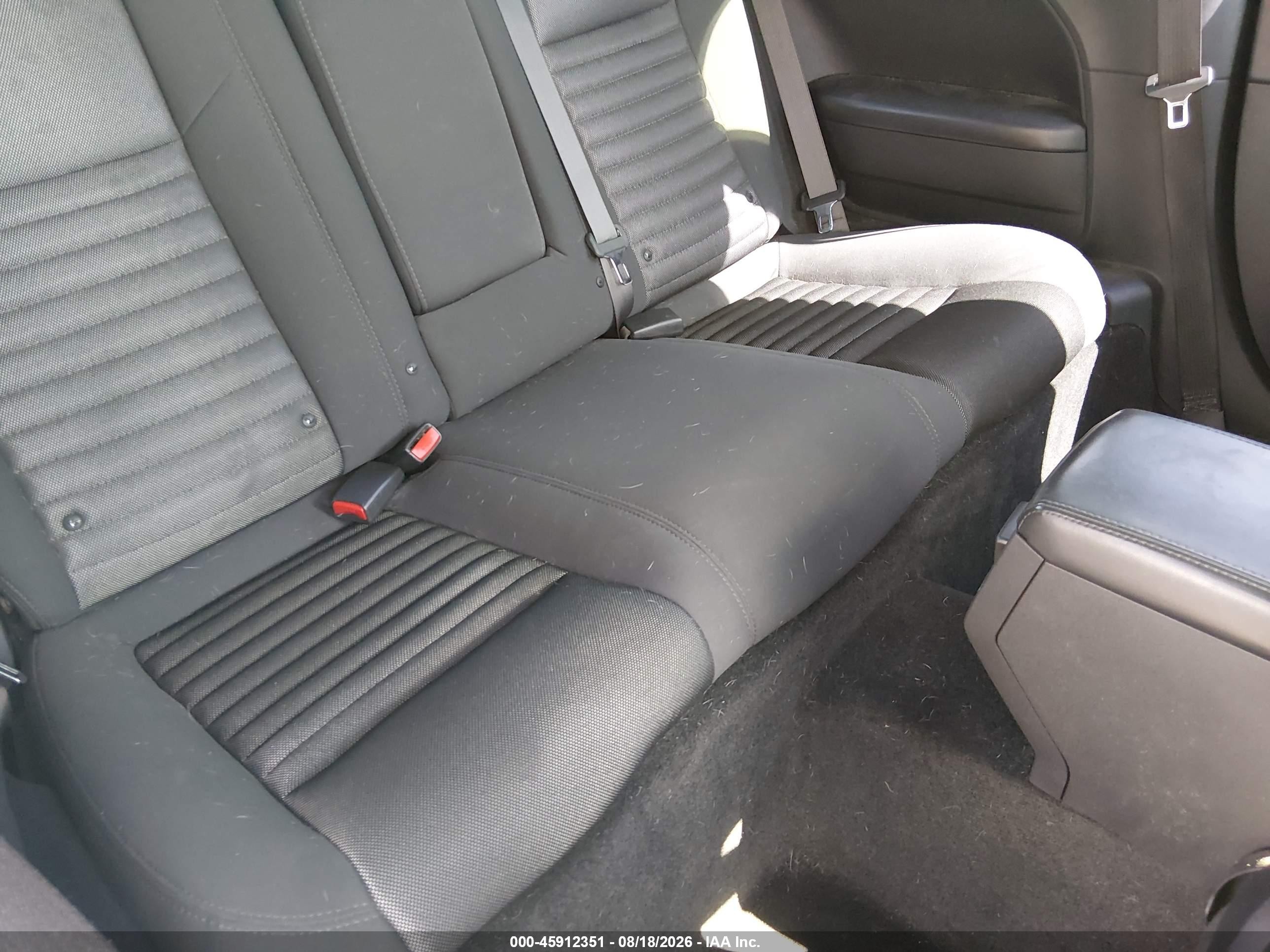 2012 Dodge Challenger Sxt Белый vin: 2C3CDYAG0CH258745