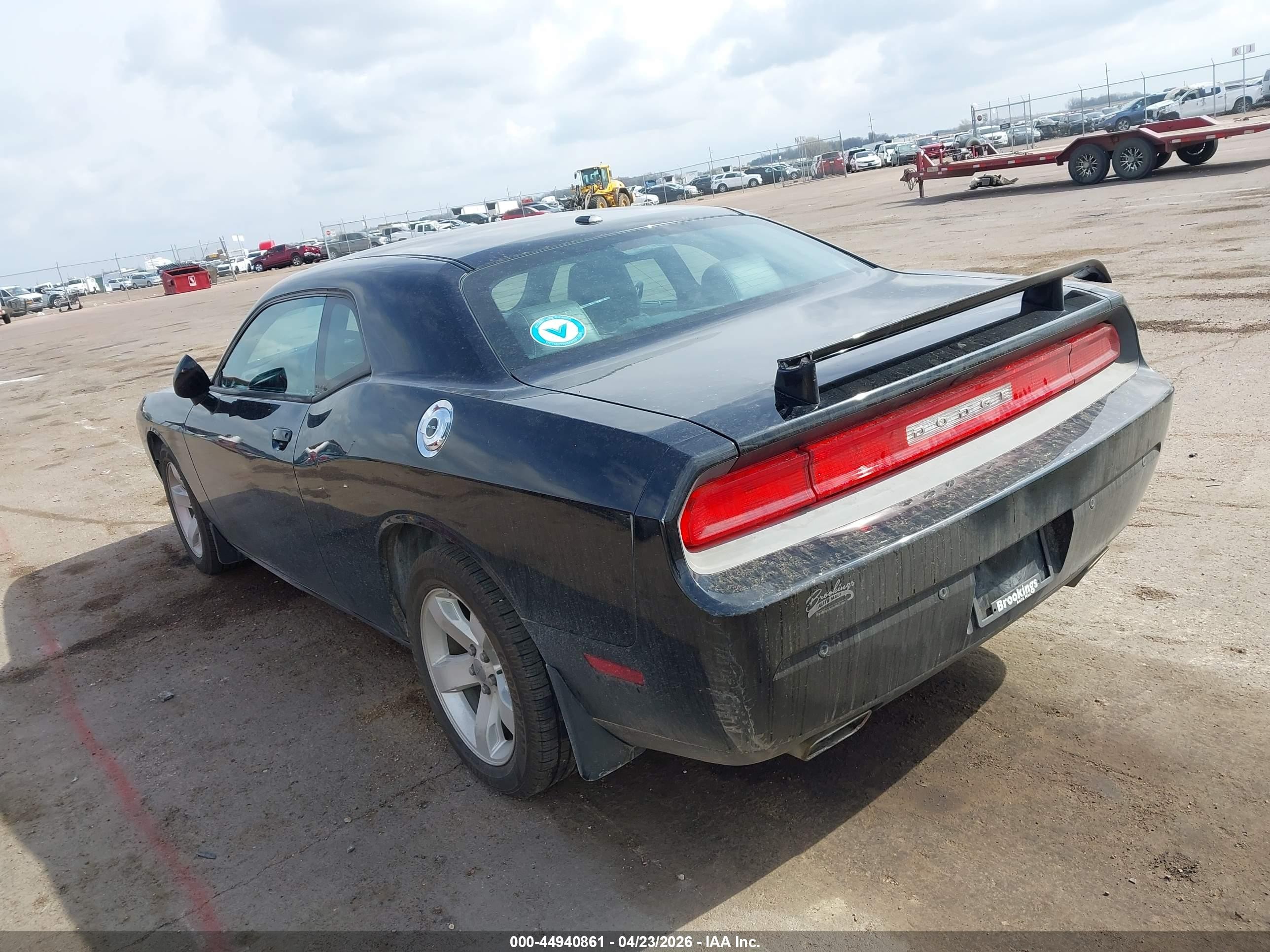 2013 Dodge Challenger Sxt Plus Black vin: 2C3CDYAG0DH741802