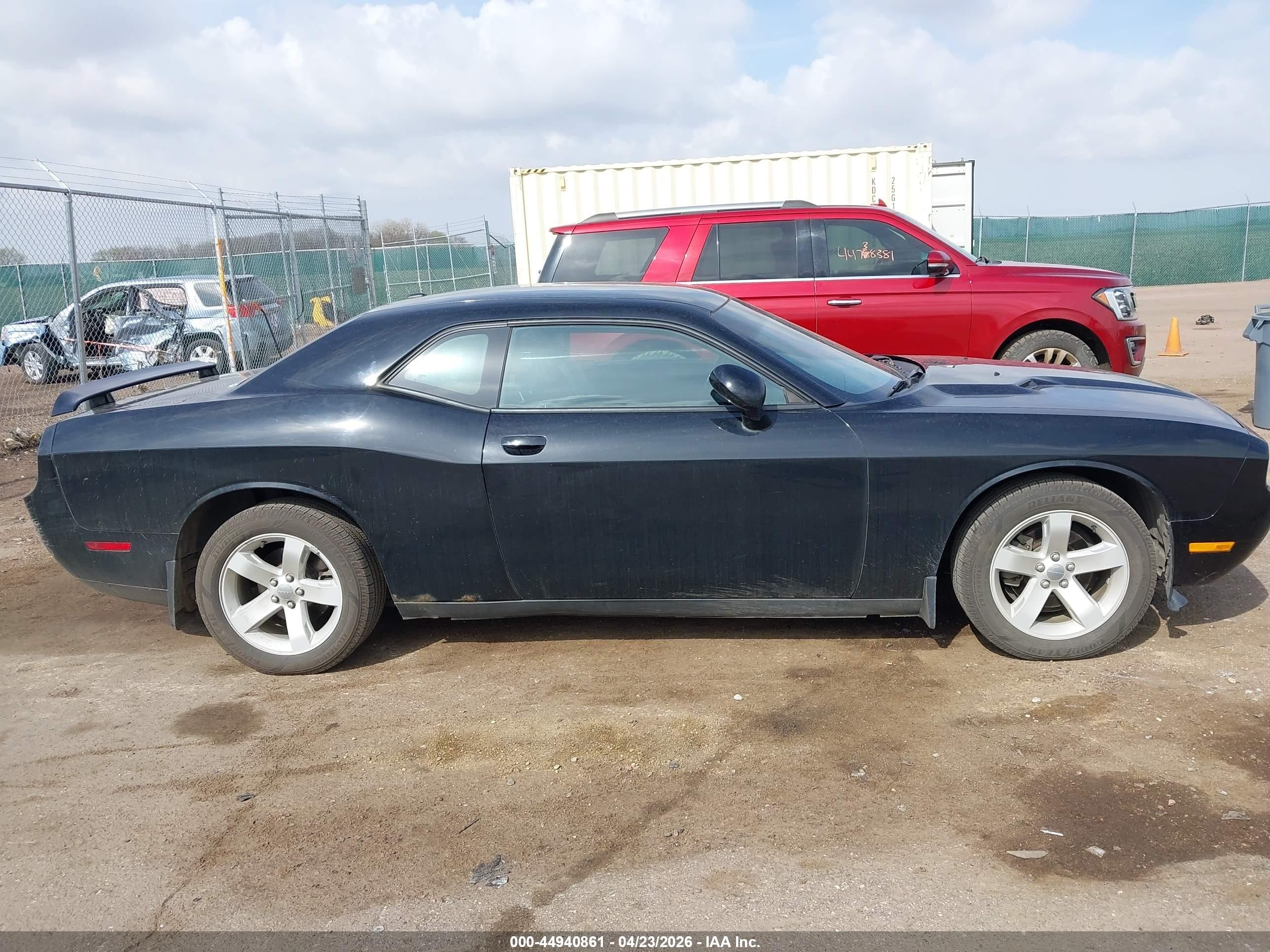 2013 Dodge Challenger Sxt Plus Black vin: 2C3CDYAG0DH741802