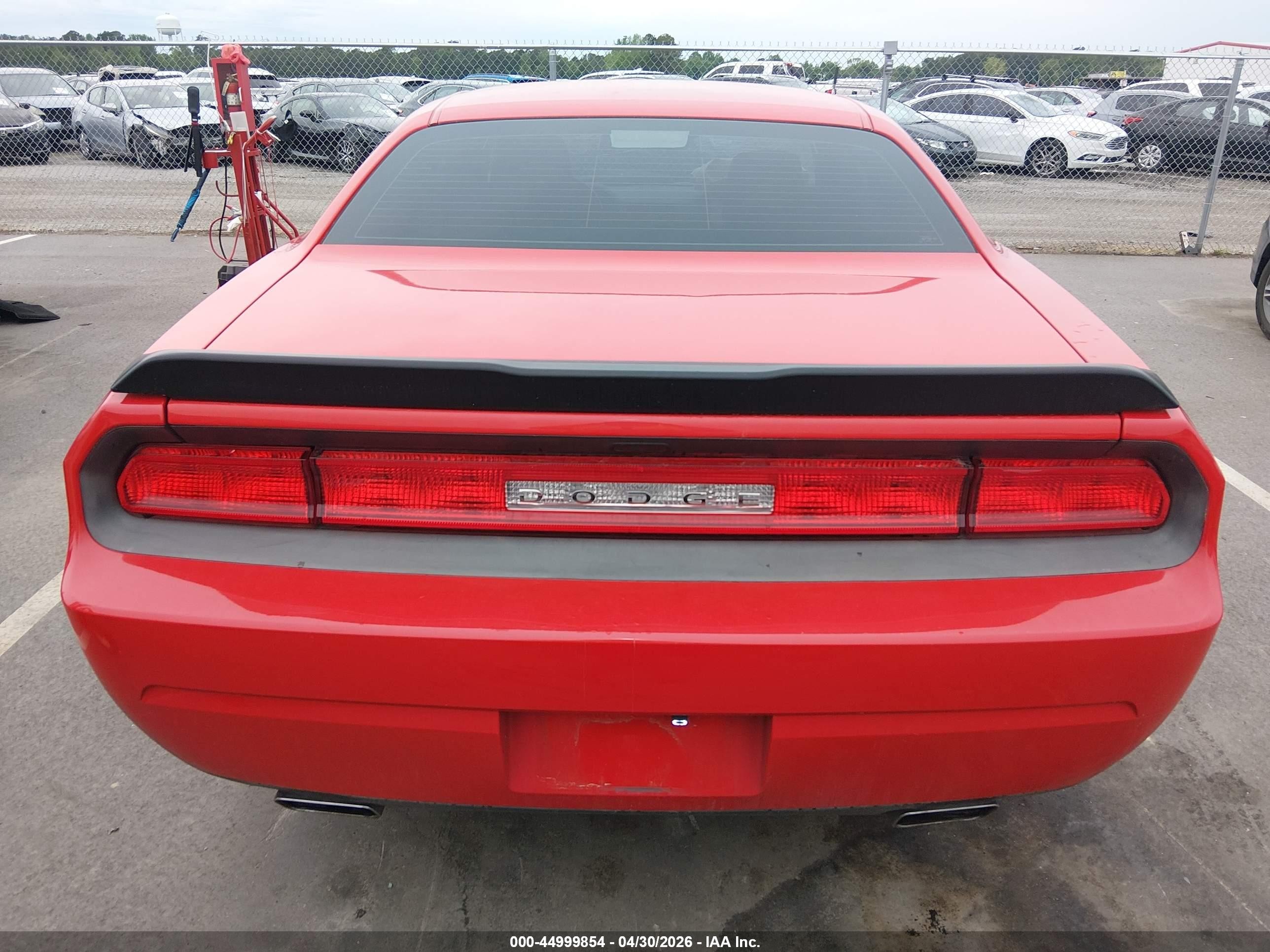 2014 Dodge Challenger Sxt Red vin: 2C3CDYAG0EH127141