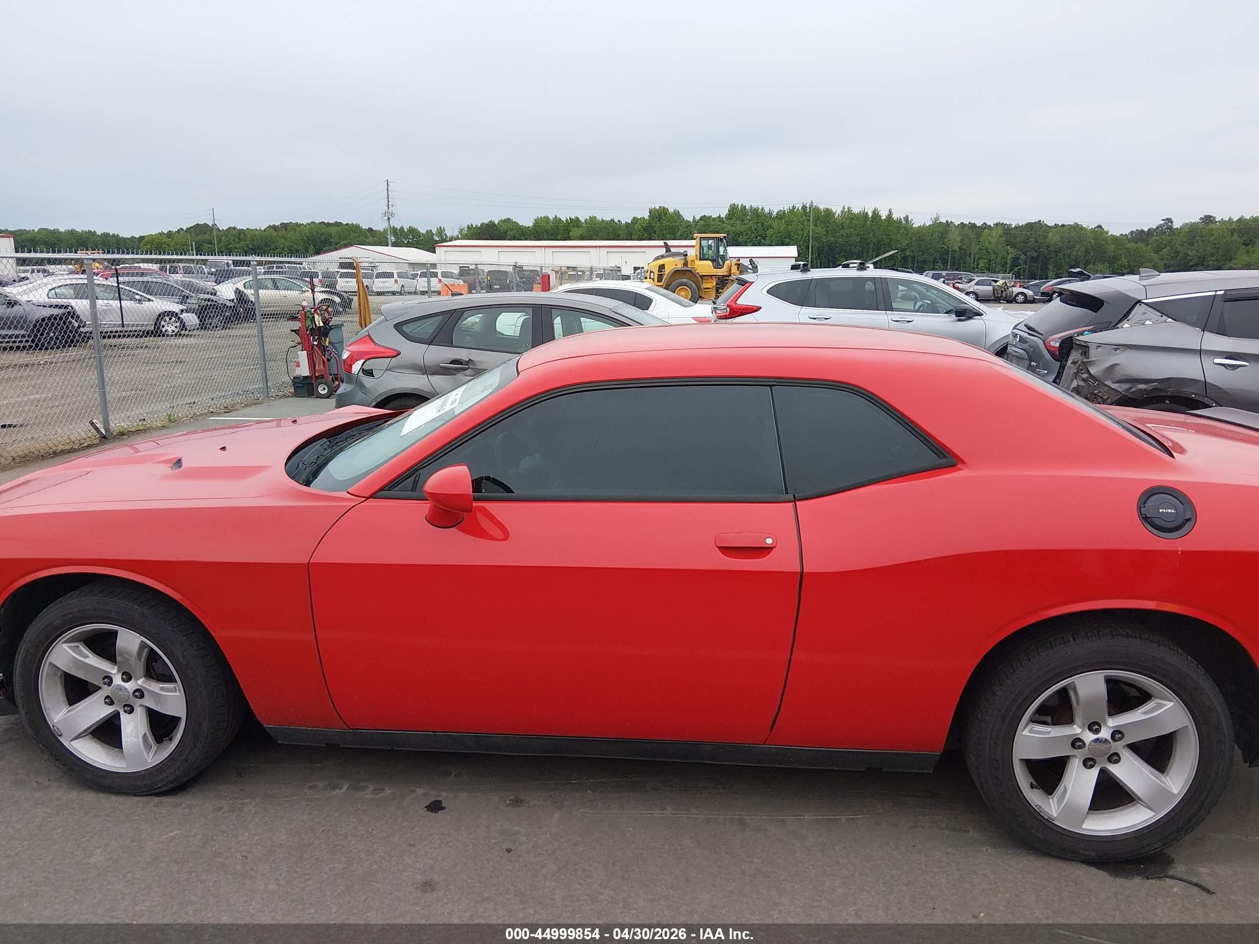2014 Dodge Challenger Sxt Red vin: 2C3CDYAG0EH127141