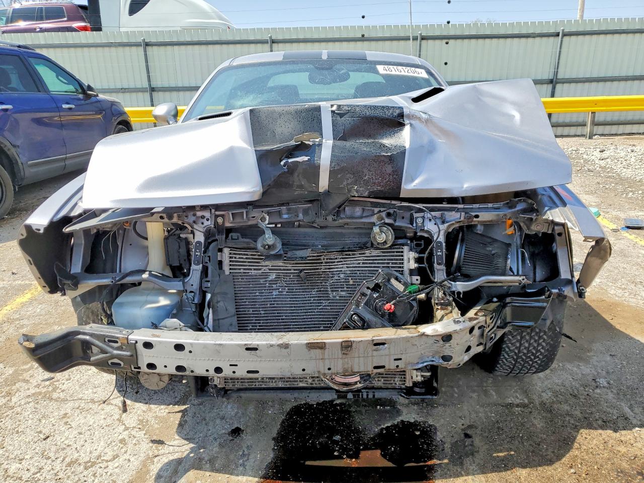 2014 Dodge Challenger Sxt Silver vin: 2C3CDYAG0EH212125
