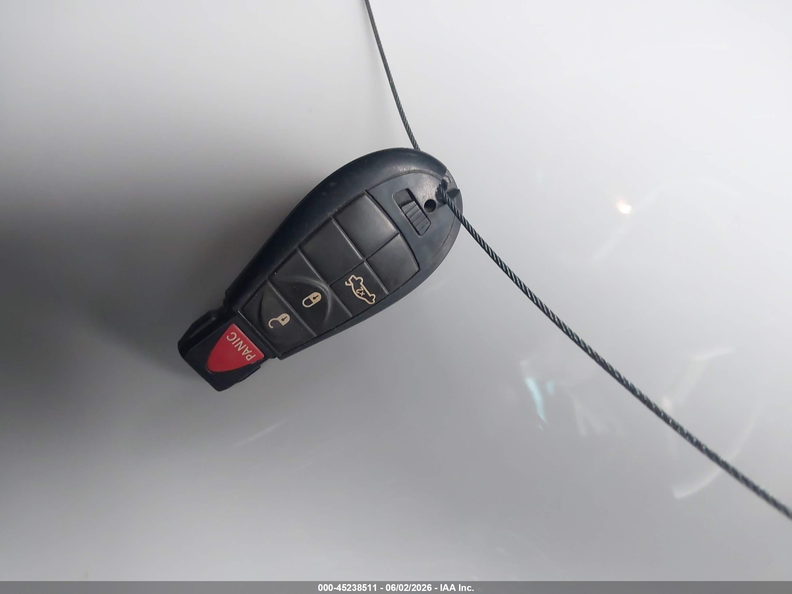 2014 Dodge Challenger Sxt Красный vin: 2C3CDYAG0EH286001