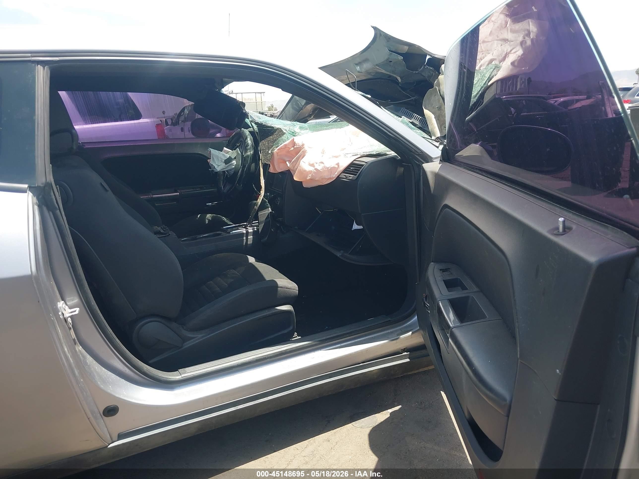 2014 Dodge Challenger Sxt Silver vin: 2C3CDYAG0EH313942