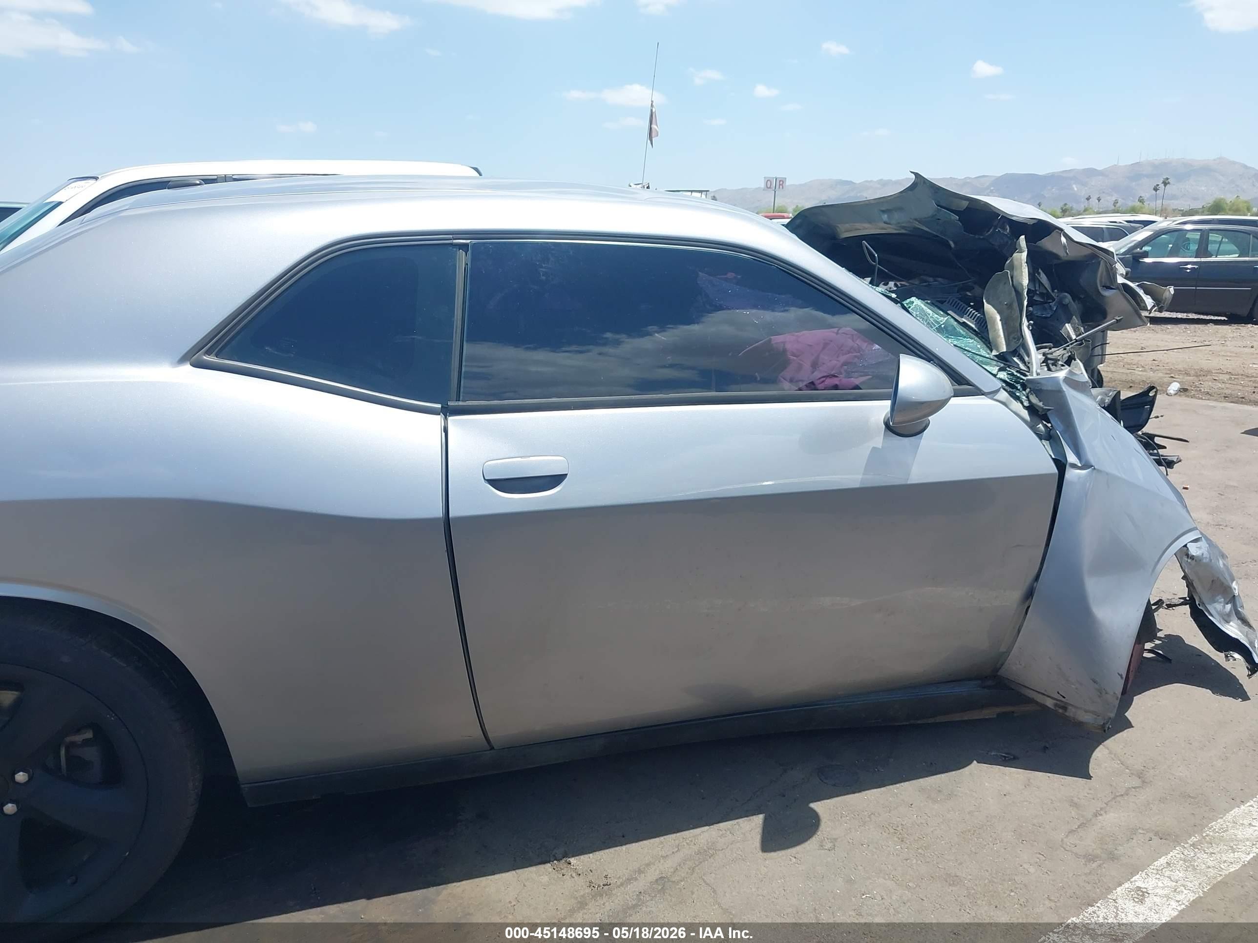 2014 Dodge Challenger Sxt Silver vin: 2C3CDYAG0EH313942