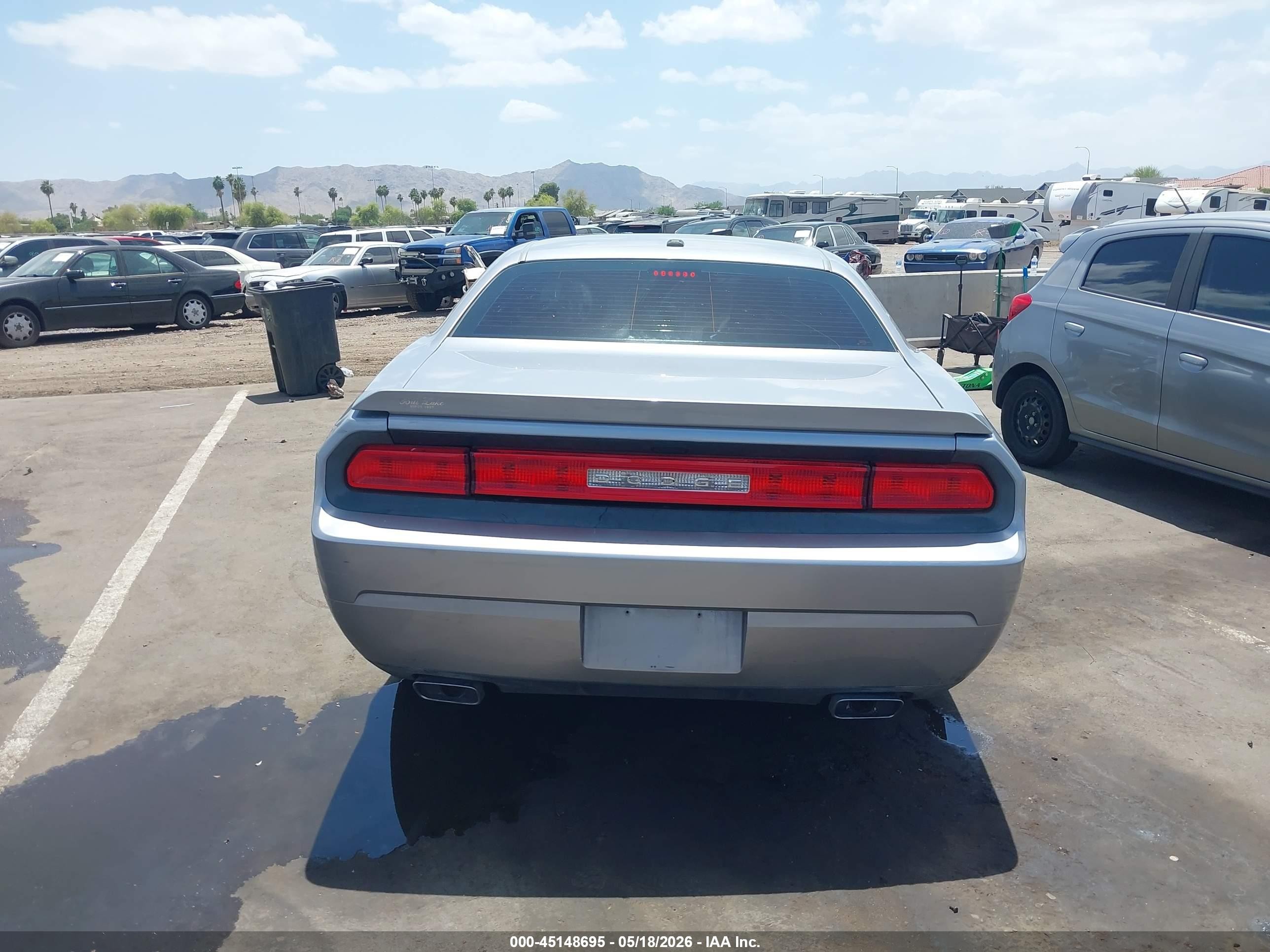 2014 Dodge Challenger Sxt Silver vin: 2C3CDYAG0EH313942