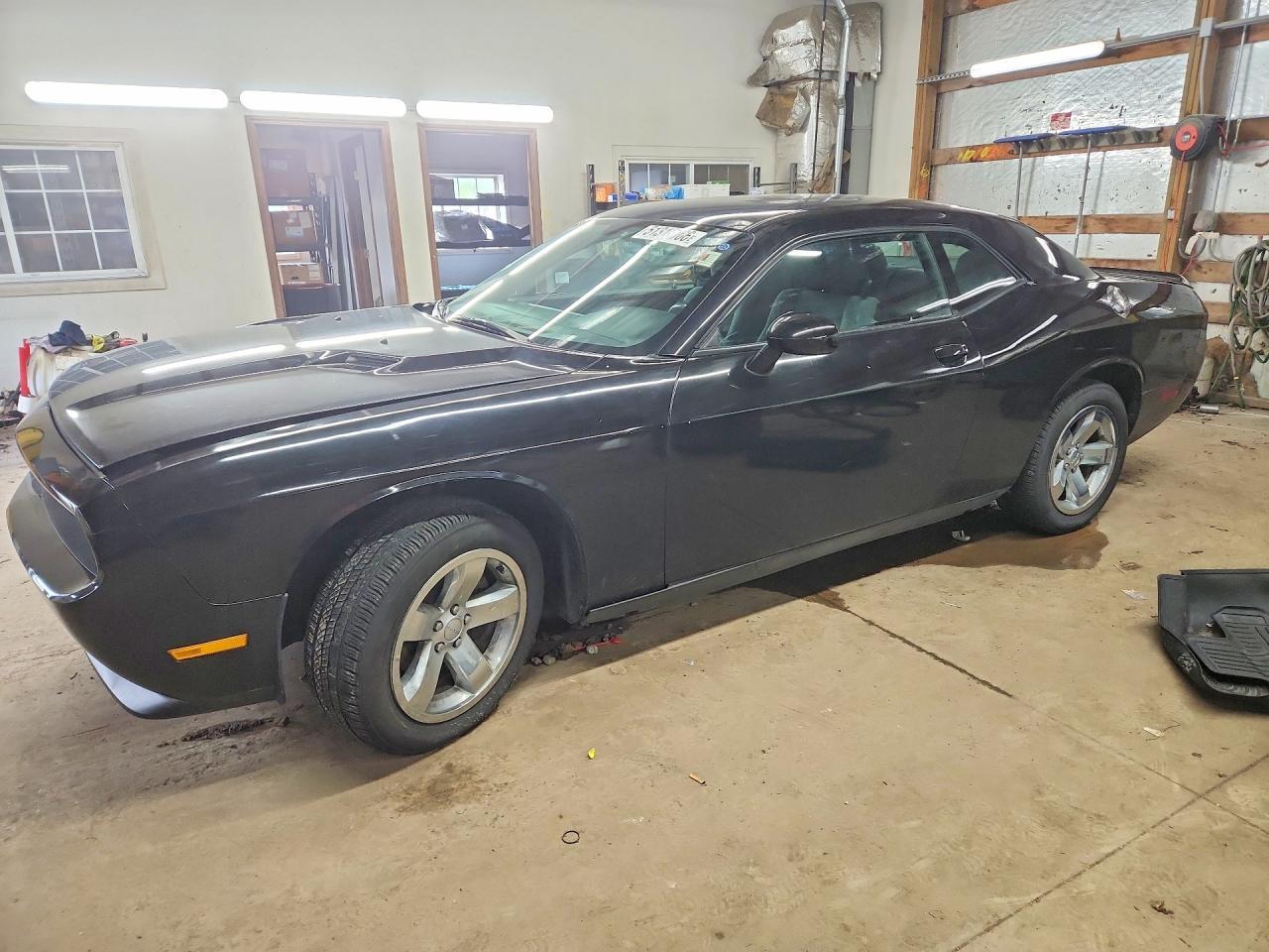 2012 Dodge Challenger Sxt Black vin: 2C3CDYAG1CH104979