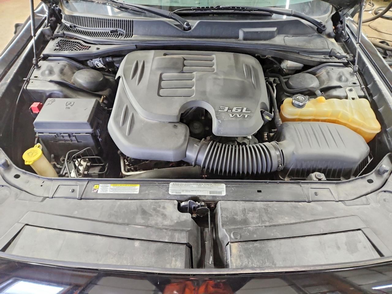 2012 Dodge Challenger Sxt Black vin: 2C3CDYAG1CH104979