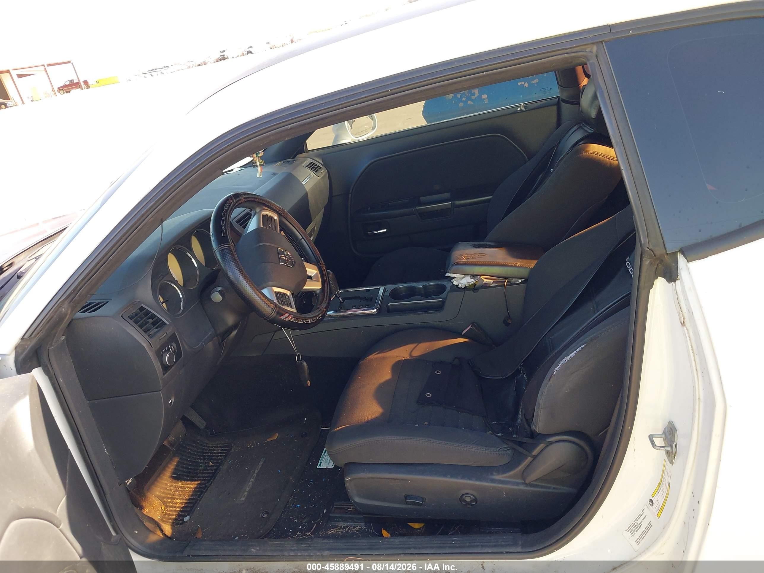 2013 Dodge Challenger Sxt White vin: 2C3CDYAG1DH501318