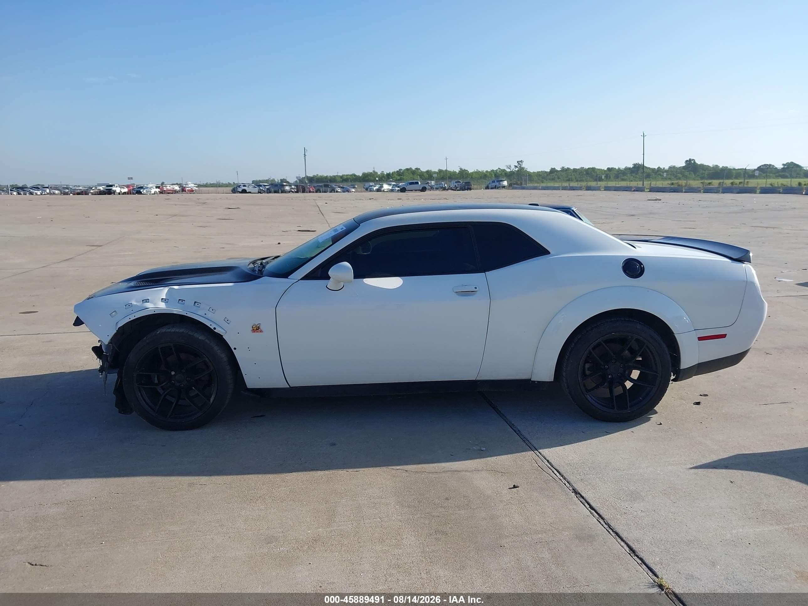 2013 Dodge Challenger Sxt White vin: 2C3CDYAG1DH501318