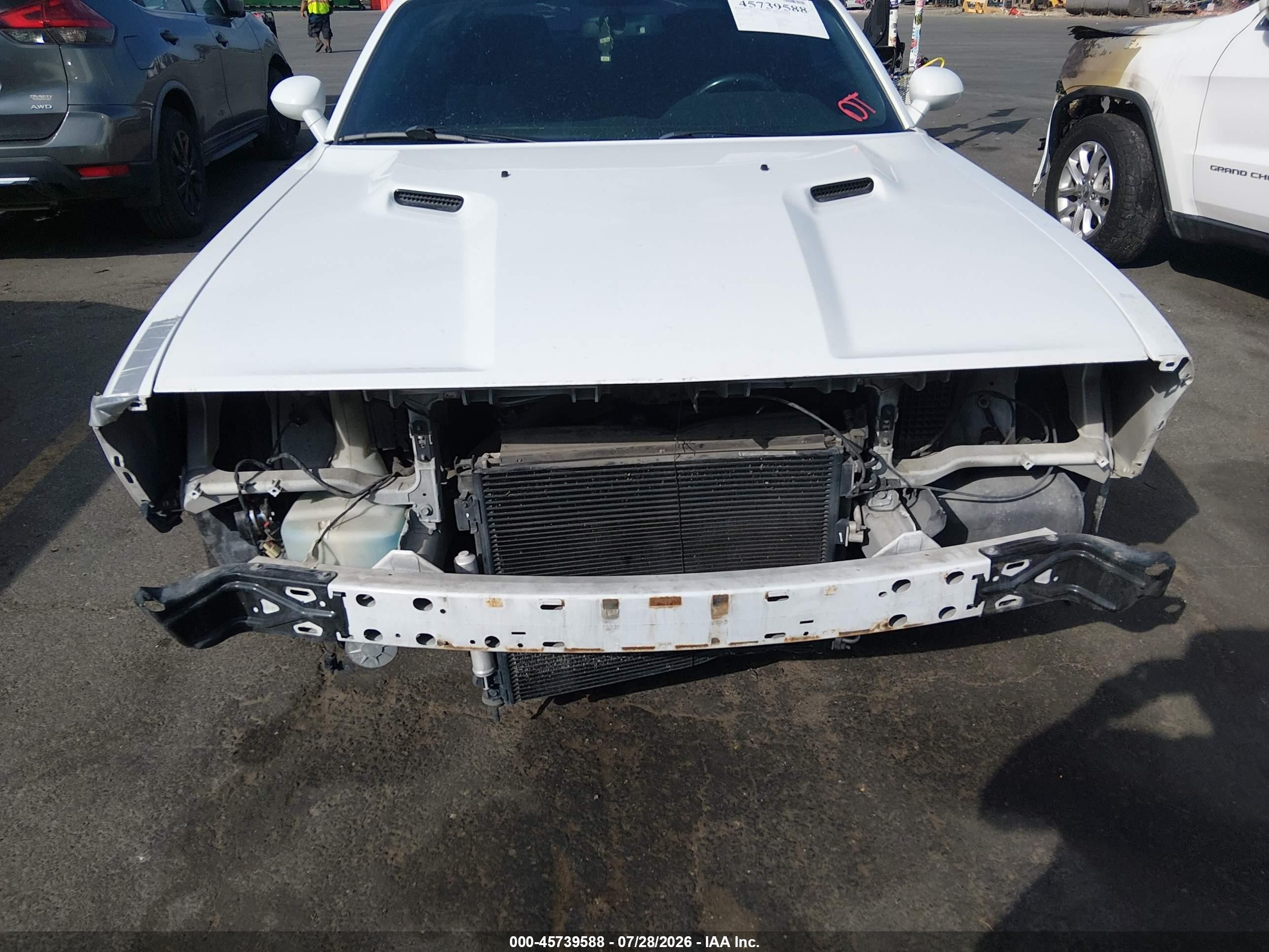 2013 Dodge Challenger Sxt White vin: 2C3CDYAG1DH511878