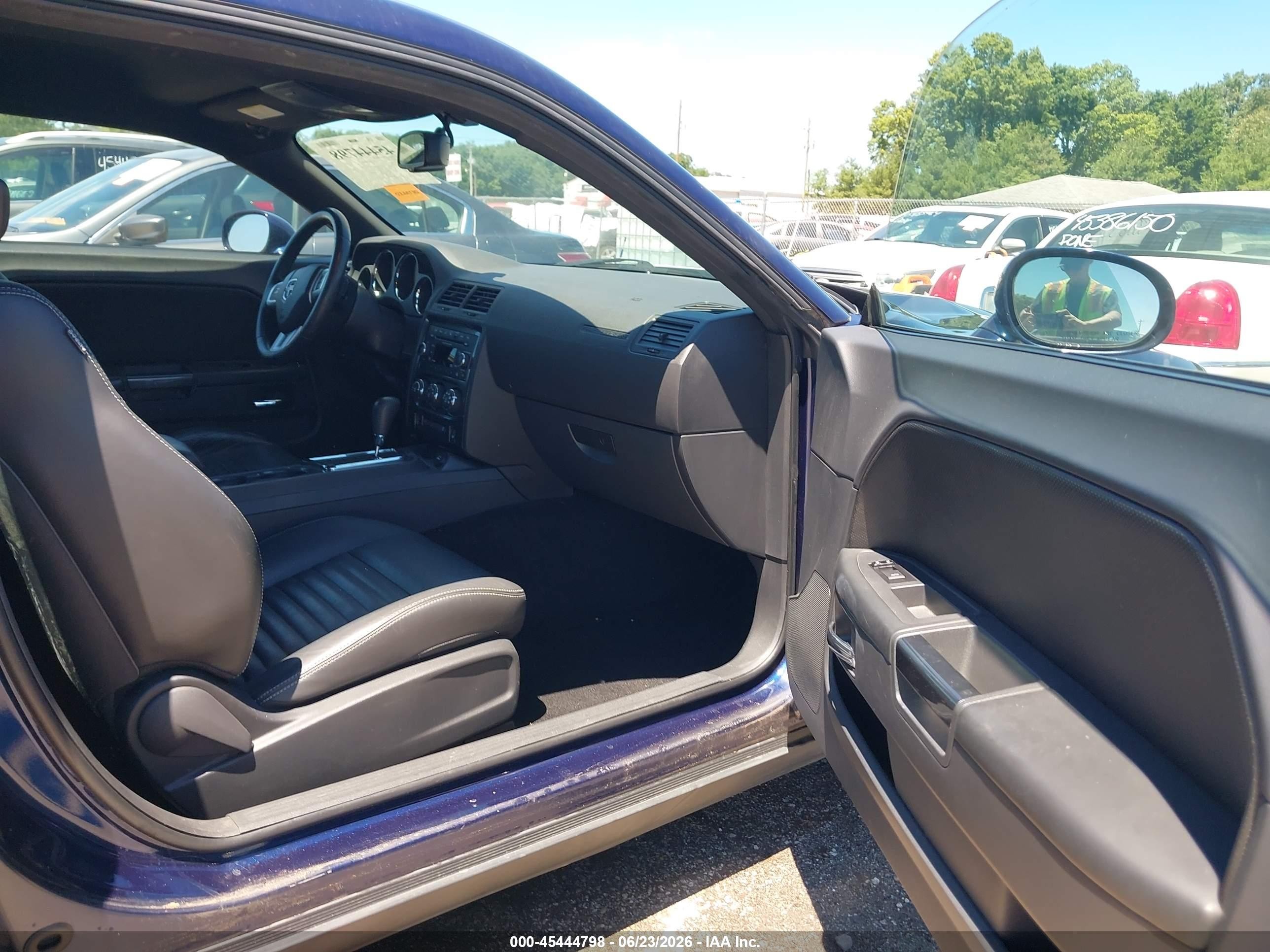 2013 Dodge Challenger Sxt Plus Dark Blue vin: 2C3CDYAG1DH565083