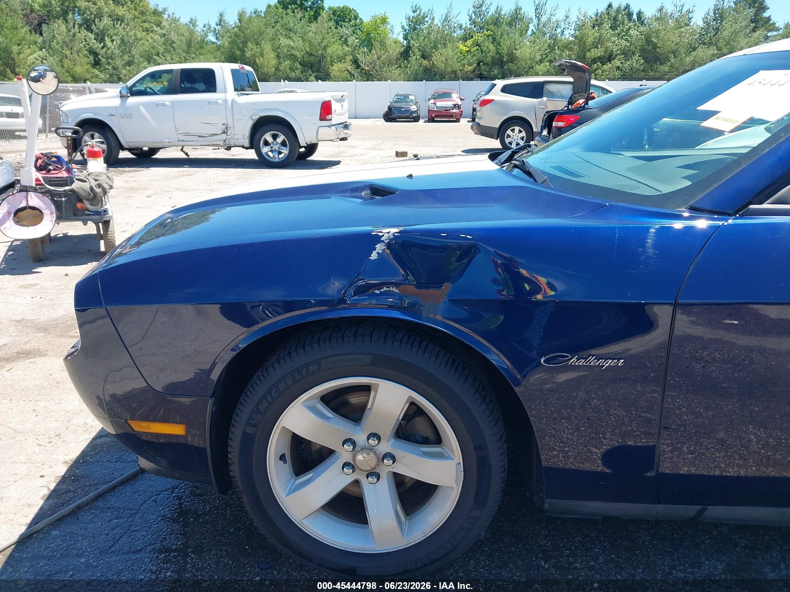 2013 Dodge Challenger Sxt Plus Dark Blue vin: 2C3CDYAG1DH565083