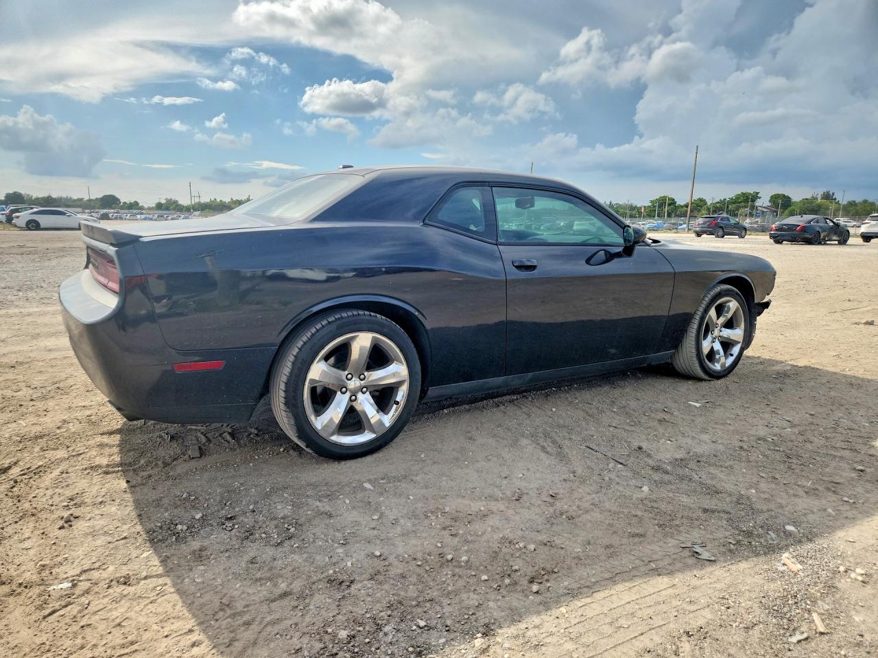 2013 Dodge Challenger Sxt Black vin: 2C3CDYAG1DH610684