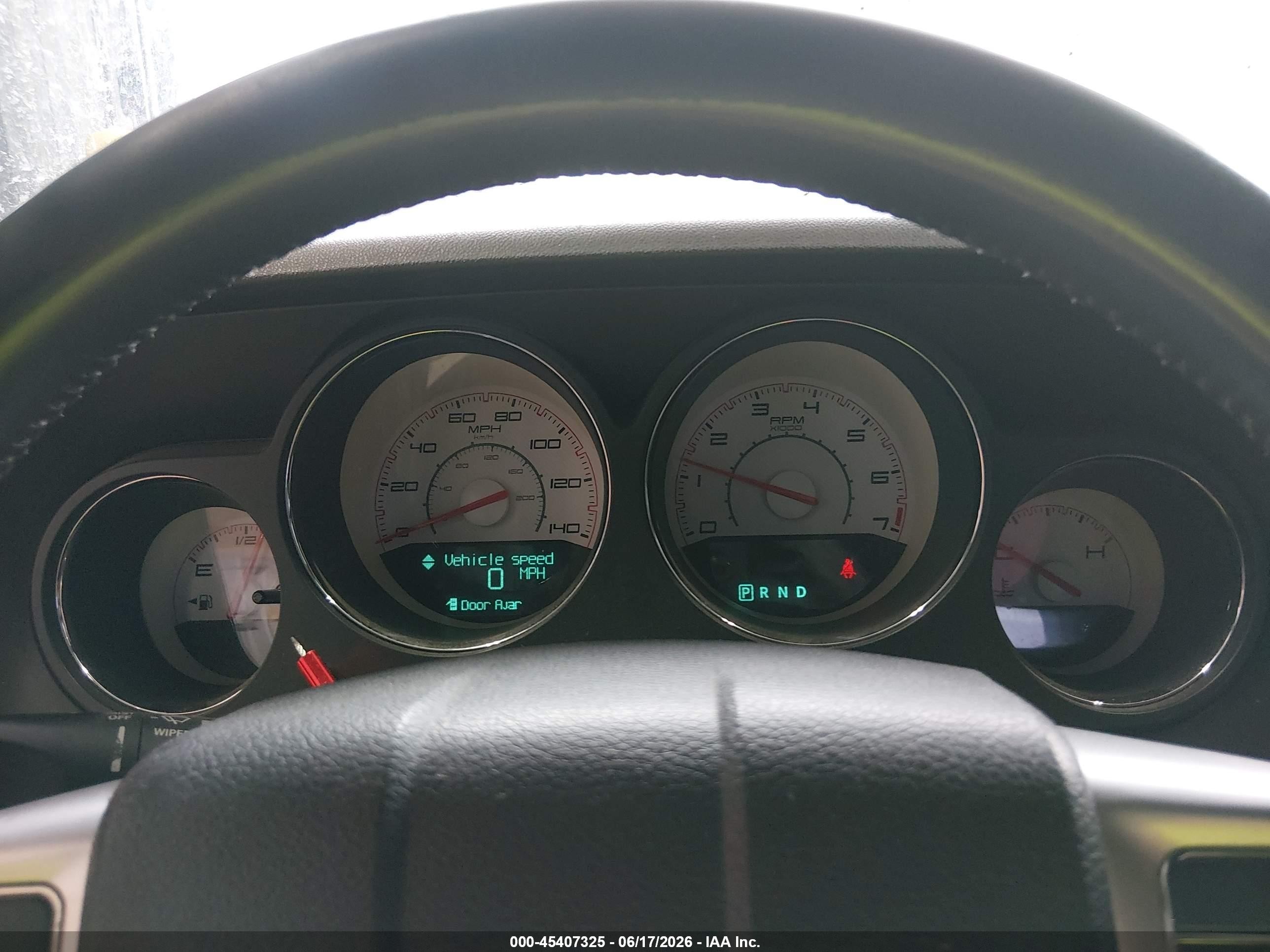 2013 Dodge Challenger Sxt White vin: 2C3CDYAG1DH648853