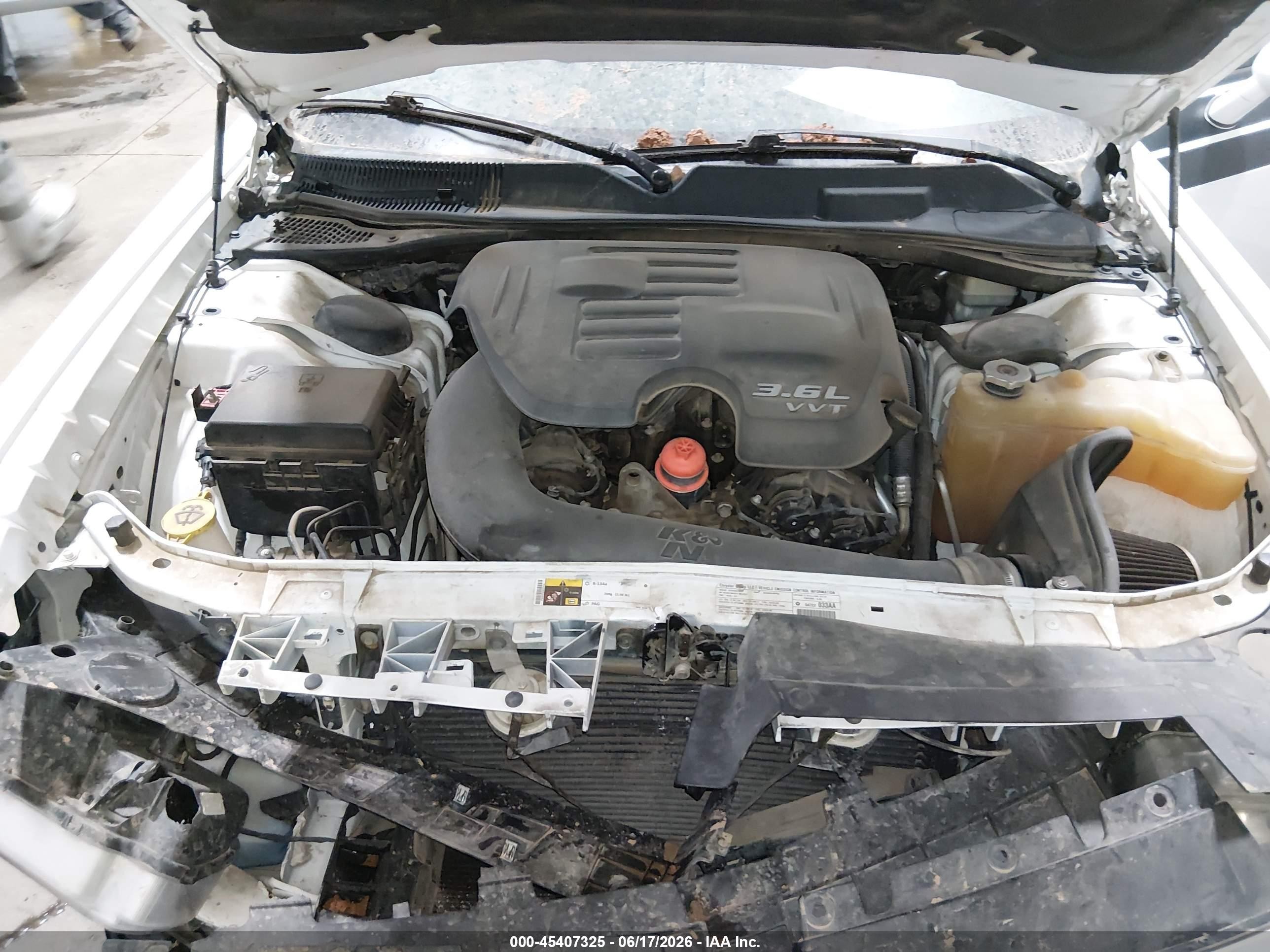 2013 Dodge Challenger Sxt White vin: 2C3CDYAG1DH648853