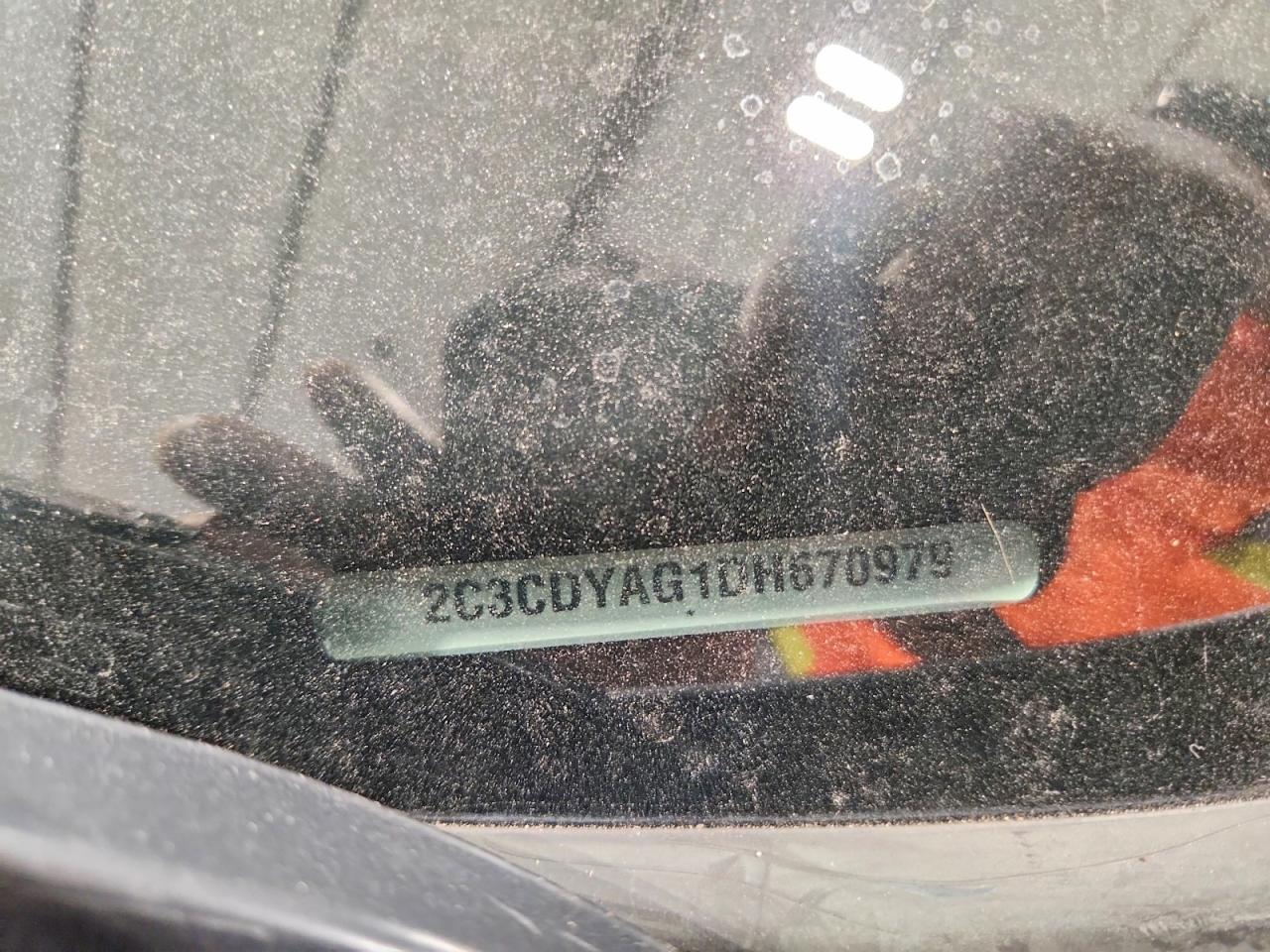 2013 Dodge Challenger Sxt Серебряный vin: 2C3CDYAG1DH670979