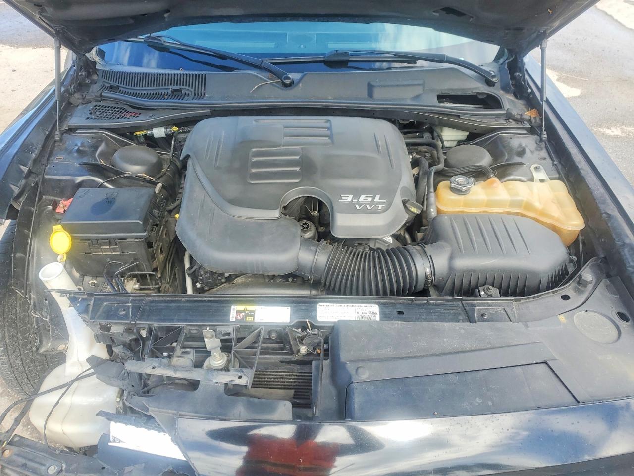 2014 Dodge Challenger Sxt Black vin: 2C3CDYAG1EH127097
