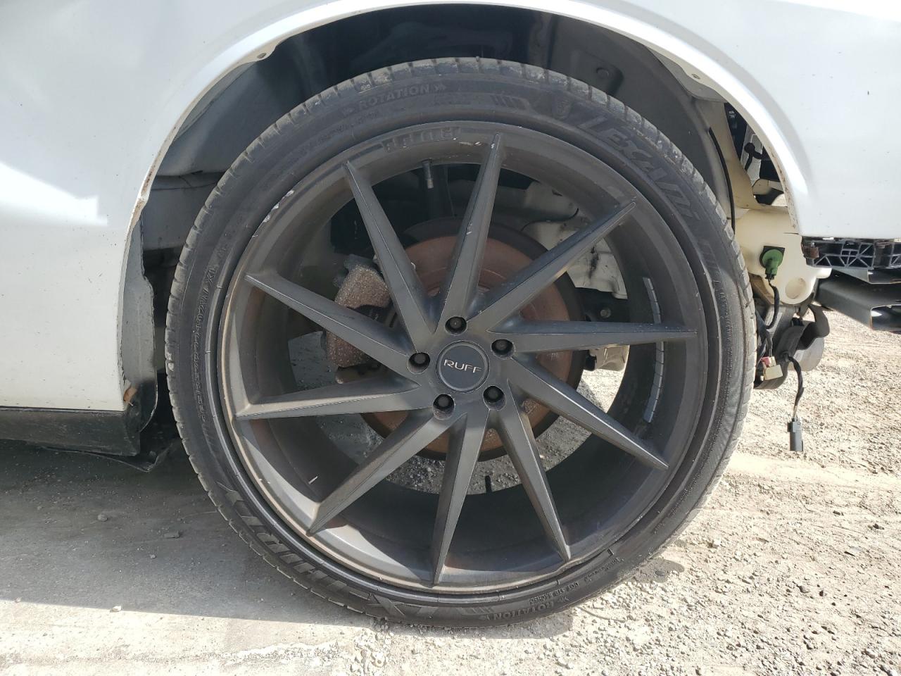 2014 Dodge Challenger Sxt White vin: 2C3CDYAG1EH149567 Damage: Right Front Wheel, Aftermarket, Acceptable