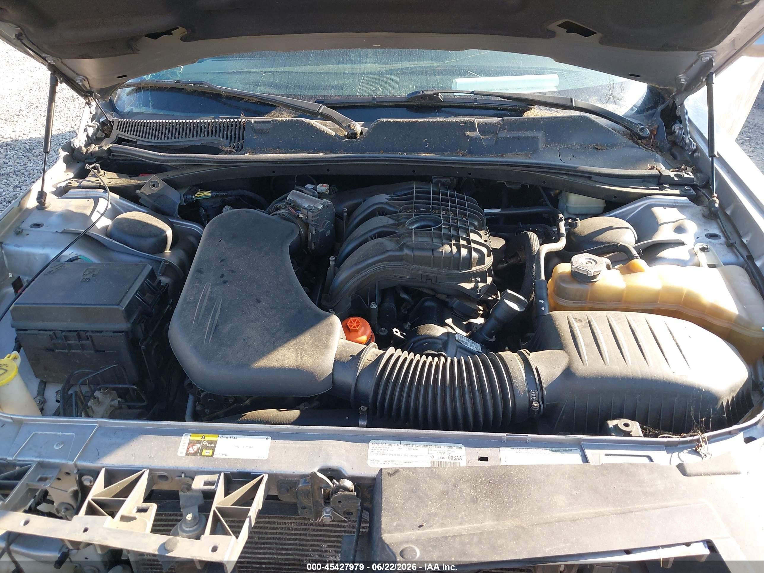 2014 Dodge Challenger Sxt Silver vin: 2C3CDYAG1EH153540