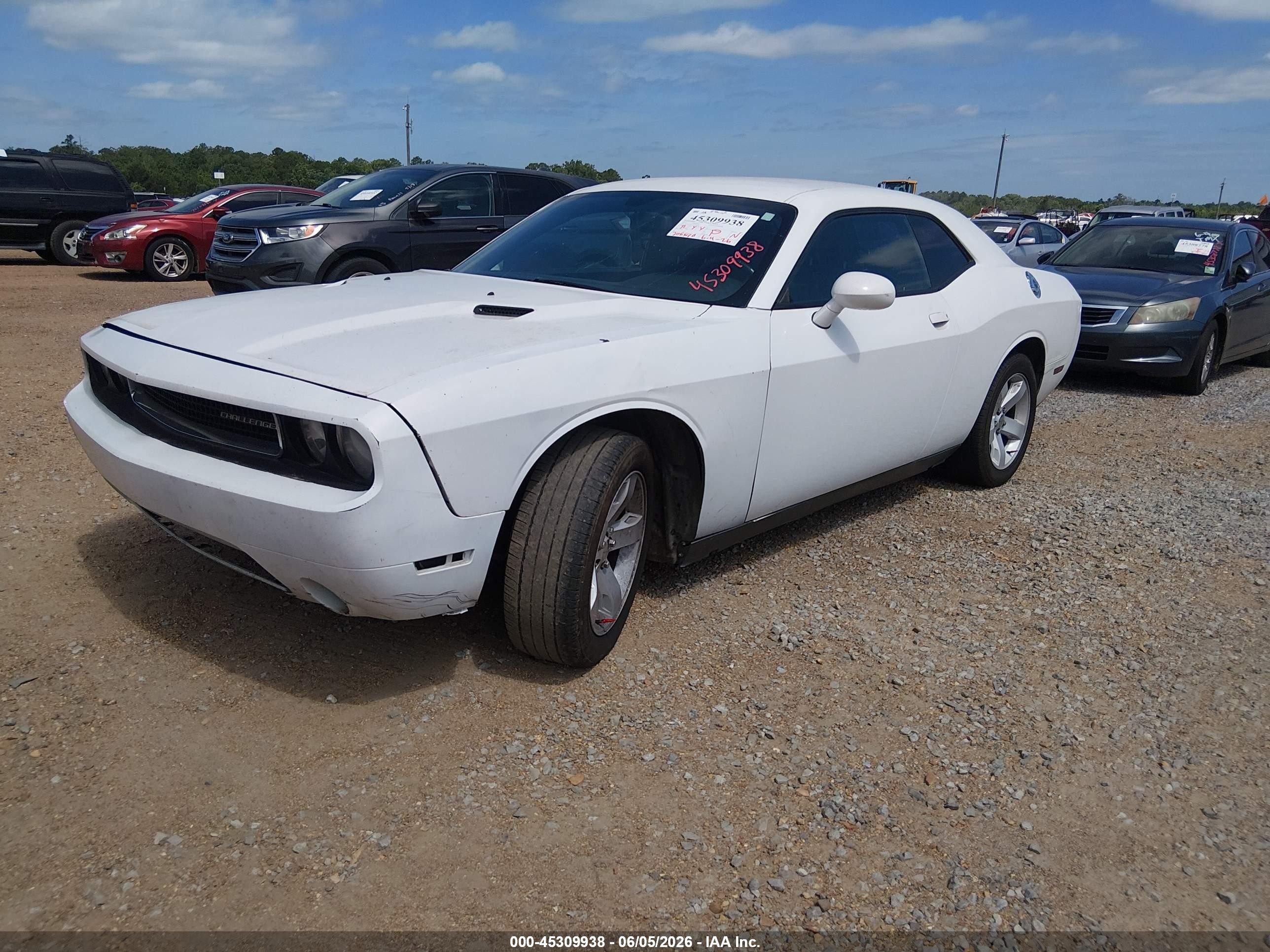 2014 Dodge Challenger Sxt White vin: 2C3CDYAG1EH249782