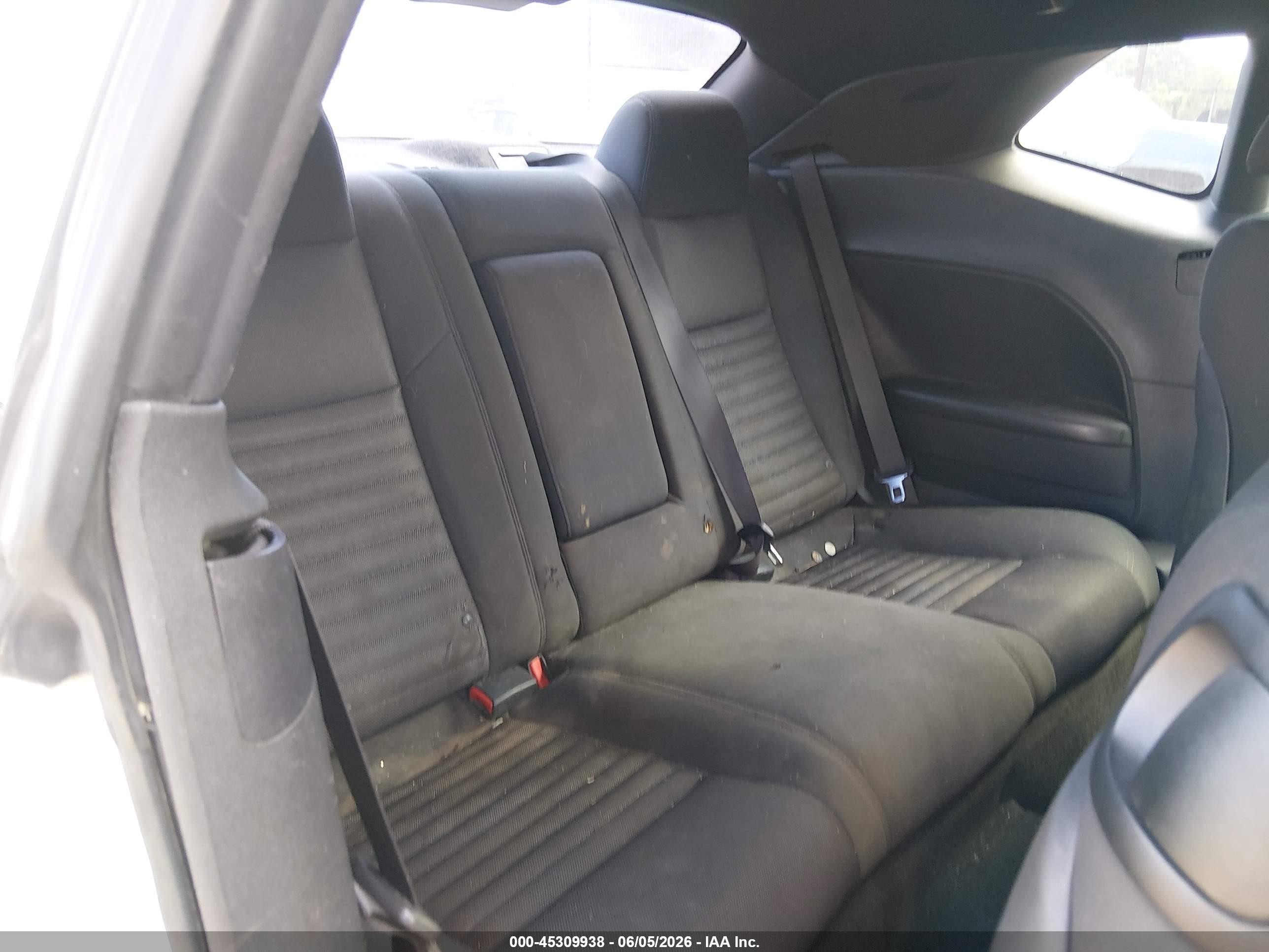 2014 Dodge Challenger Sxt White vin: 2C3CDYAG1EH249782