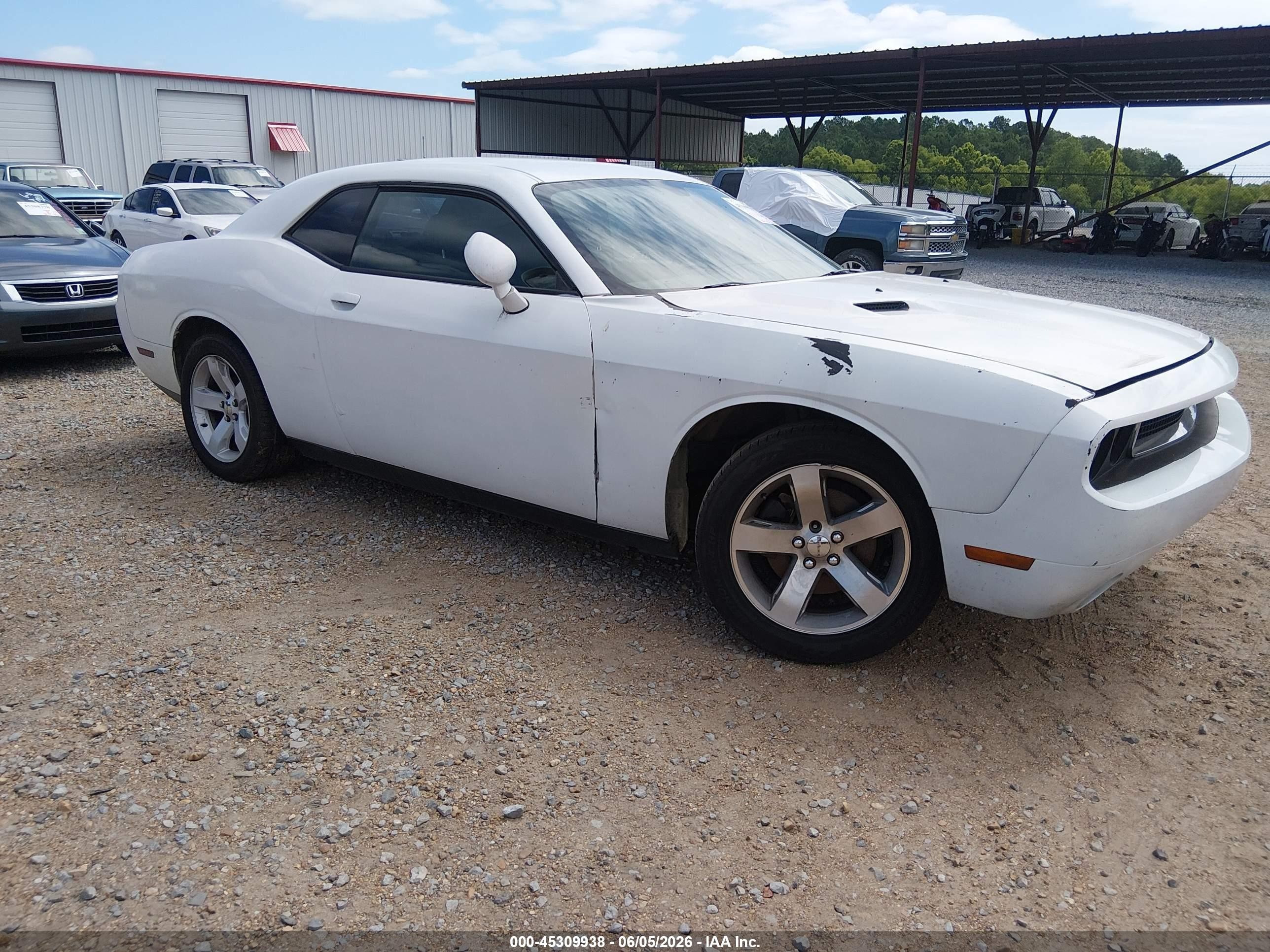 2014 Dodge Challenger Sxt White vin: 2C3CDYAG1EH249782