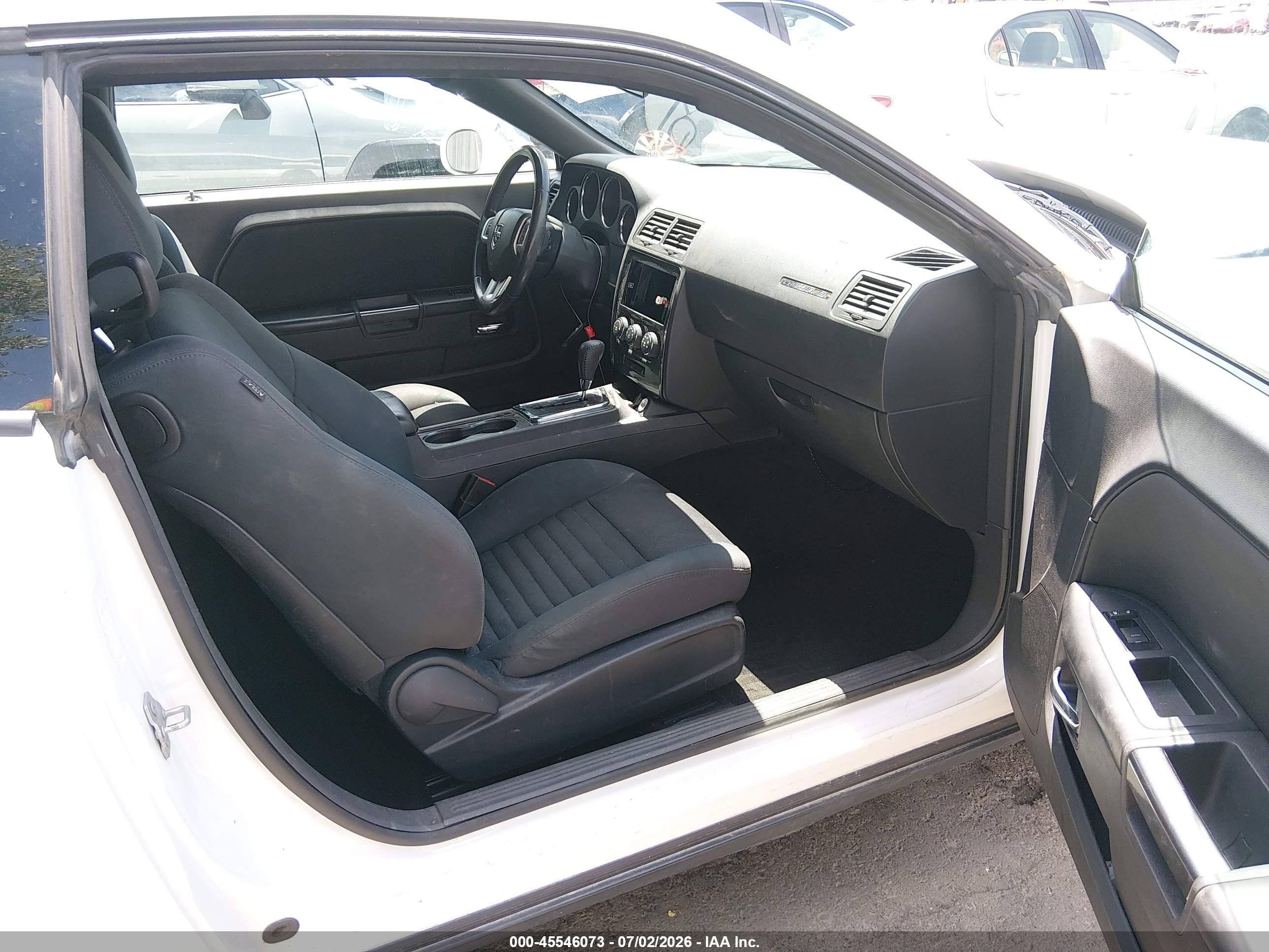 2014 Dodge Challenger Sxt White vin: 2C3CDYAG1EH251063
