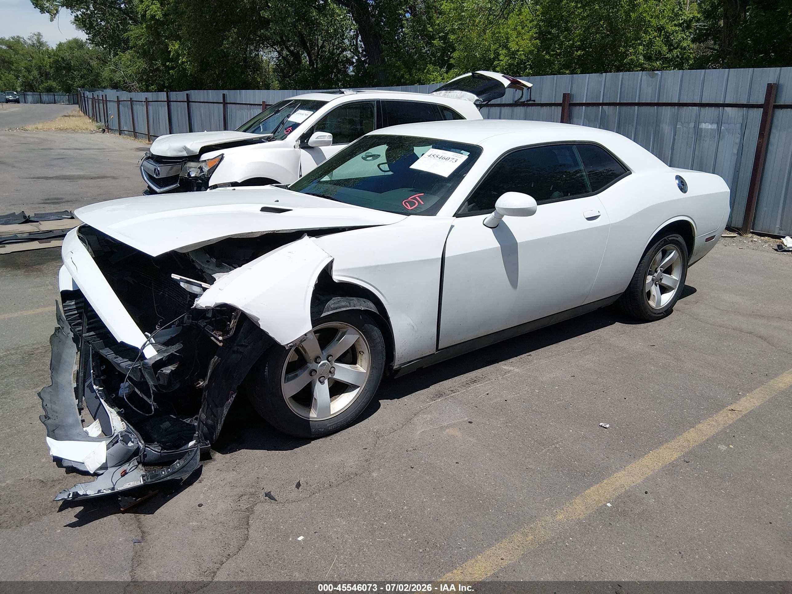 2014 Dodge Challenger Sxt White vin: 2C3CDYAG1EH251063