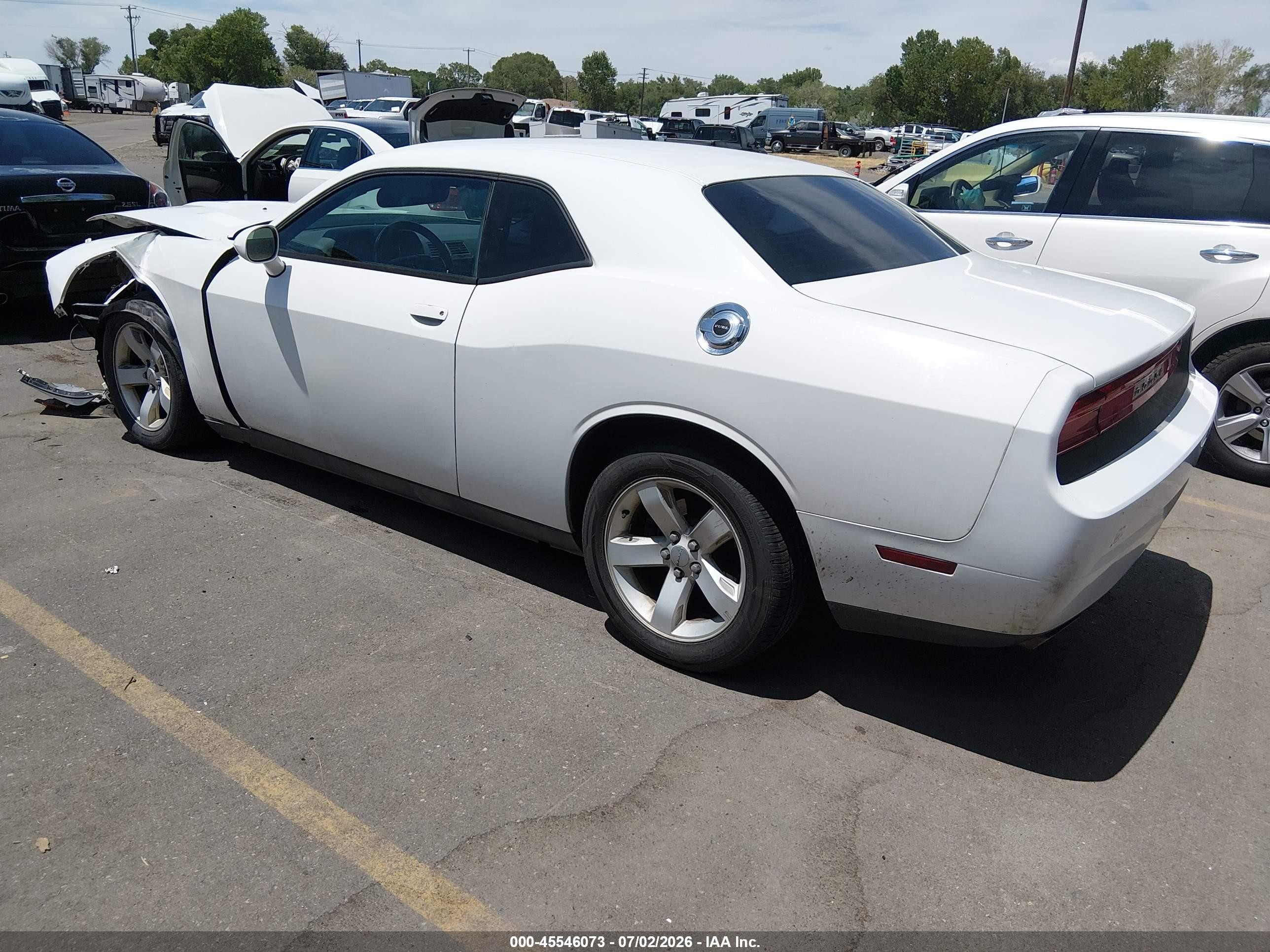 2014 Dodge Challenger Sxt White vin: 2C3CDYAG1EH251063