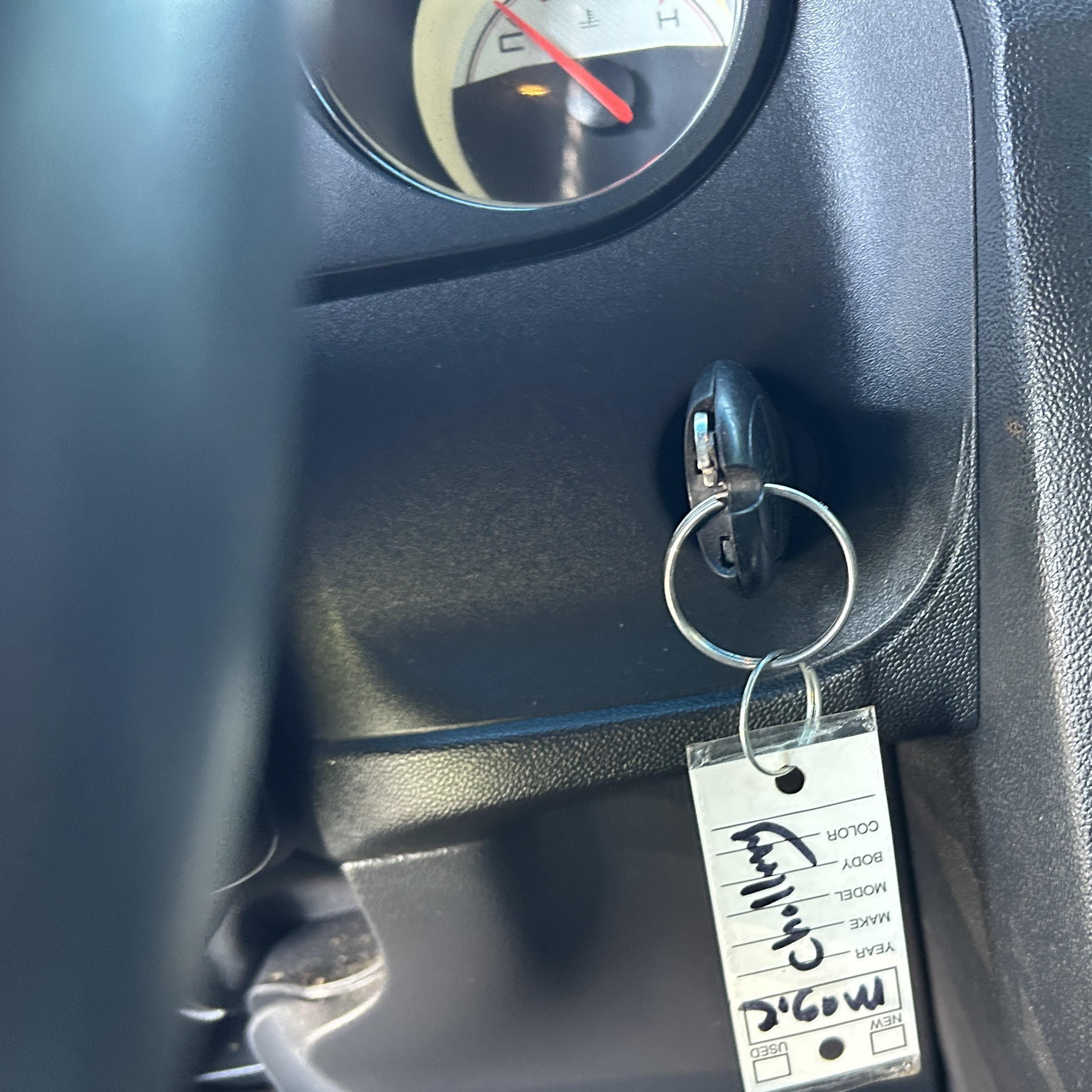 2014 Dodge Challenger Sxt vin: 2C3CDYAG1EH311181