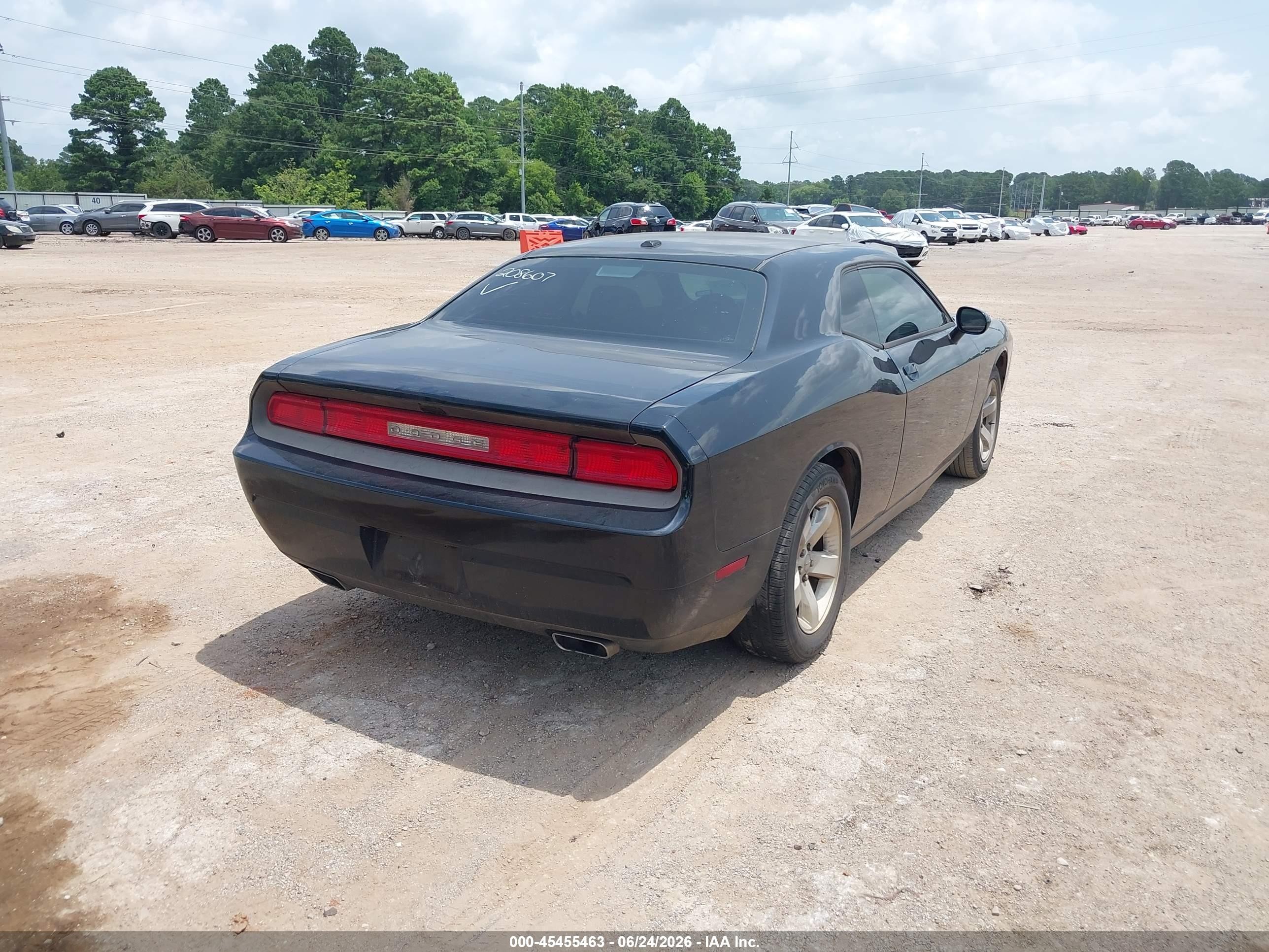2012 Dodge Challenger Sxt Black vin: 2C3CDYAG2CH208607