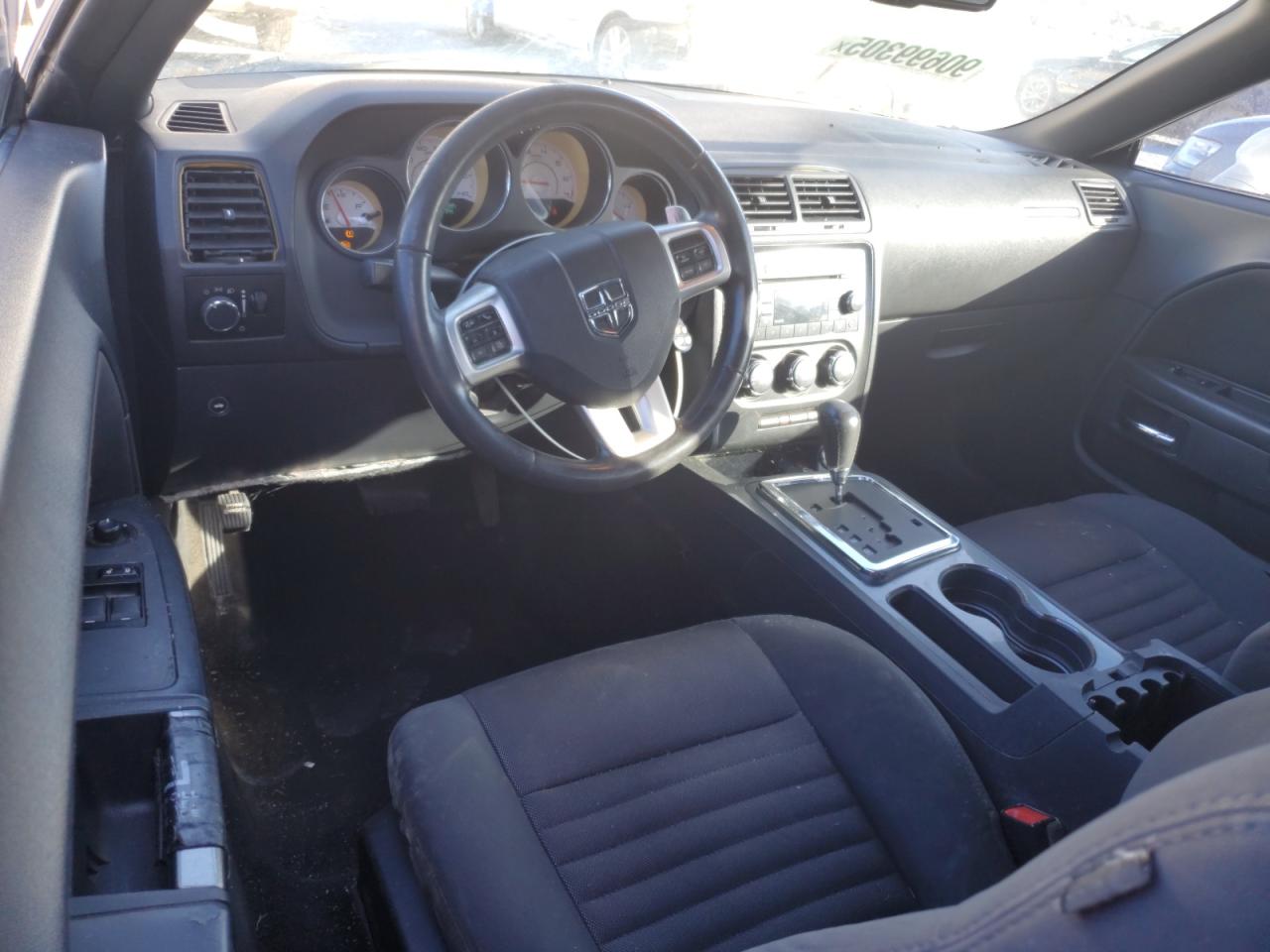 2013 Dodge Challenger Sxt White vin: 2C3CDYAG2DH663331