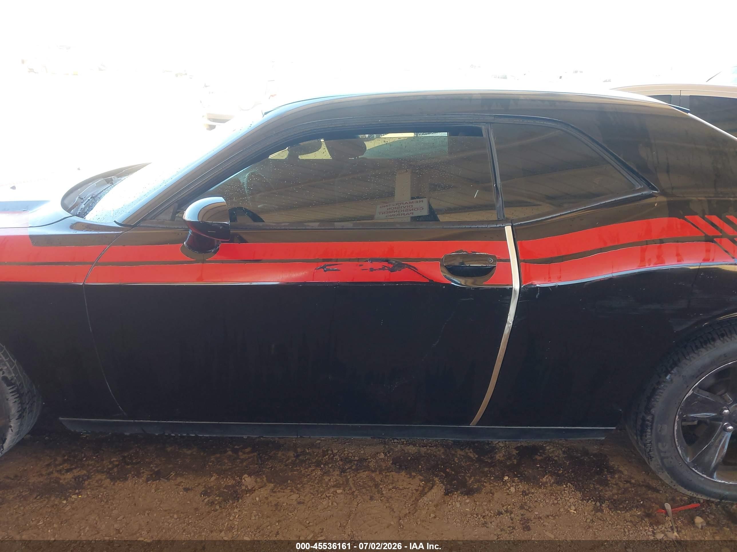 2013 Dodge Challenger Sxt Black vin: 2C3CDYAG2DH692635