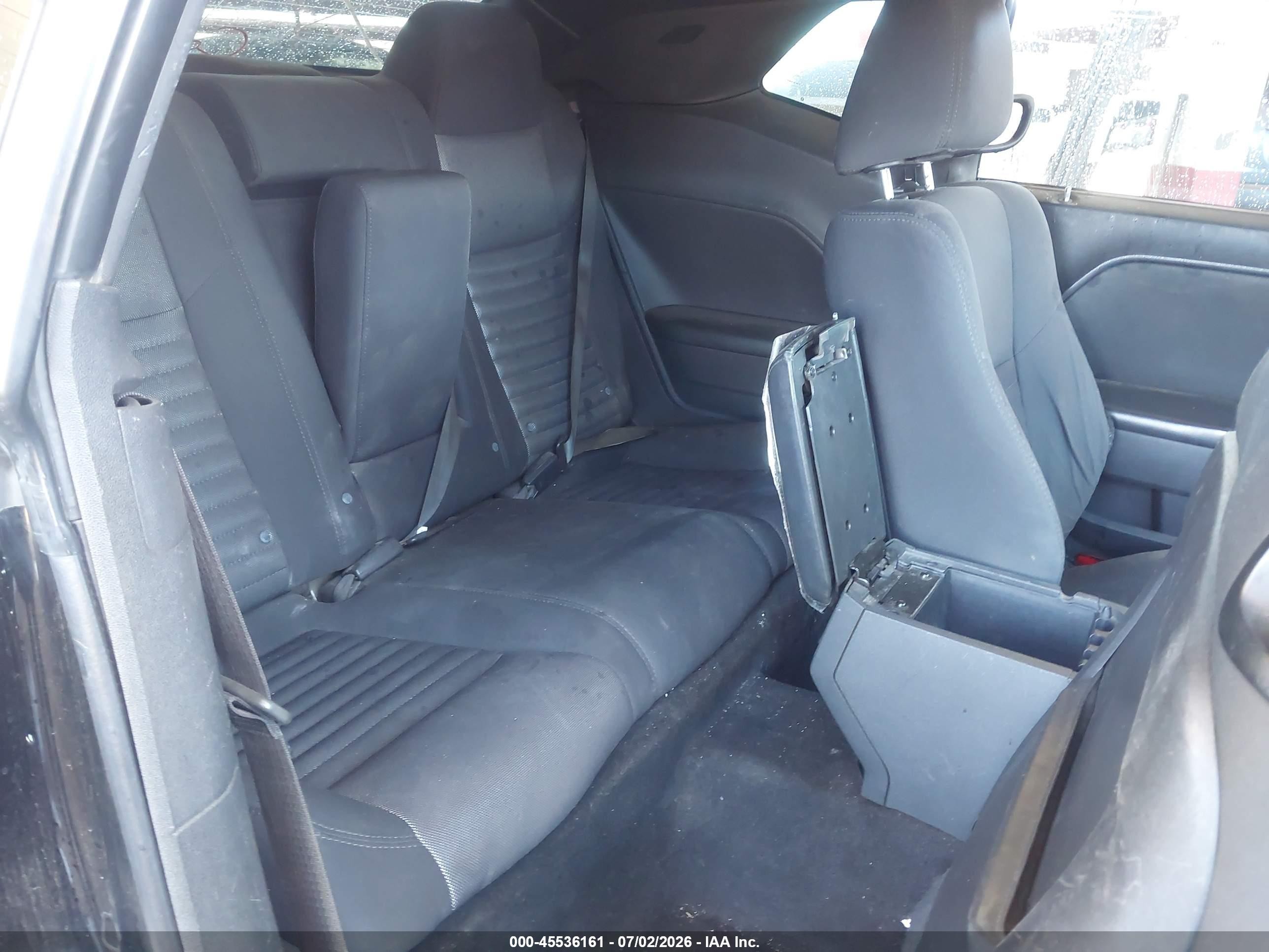 2013 Dodge Challenger Sxt Black vin: 2C3CDYAG2DH692635