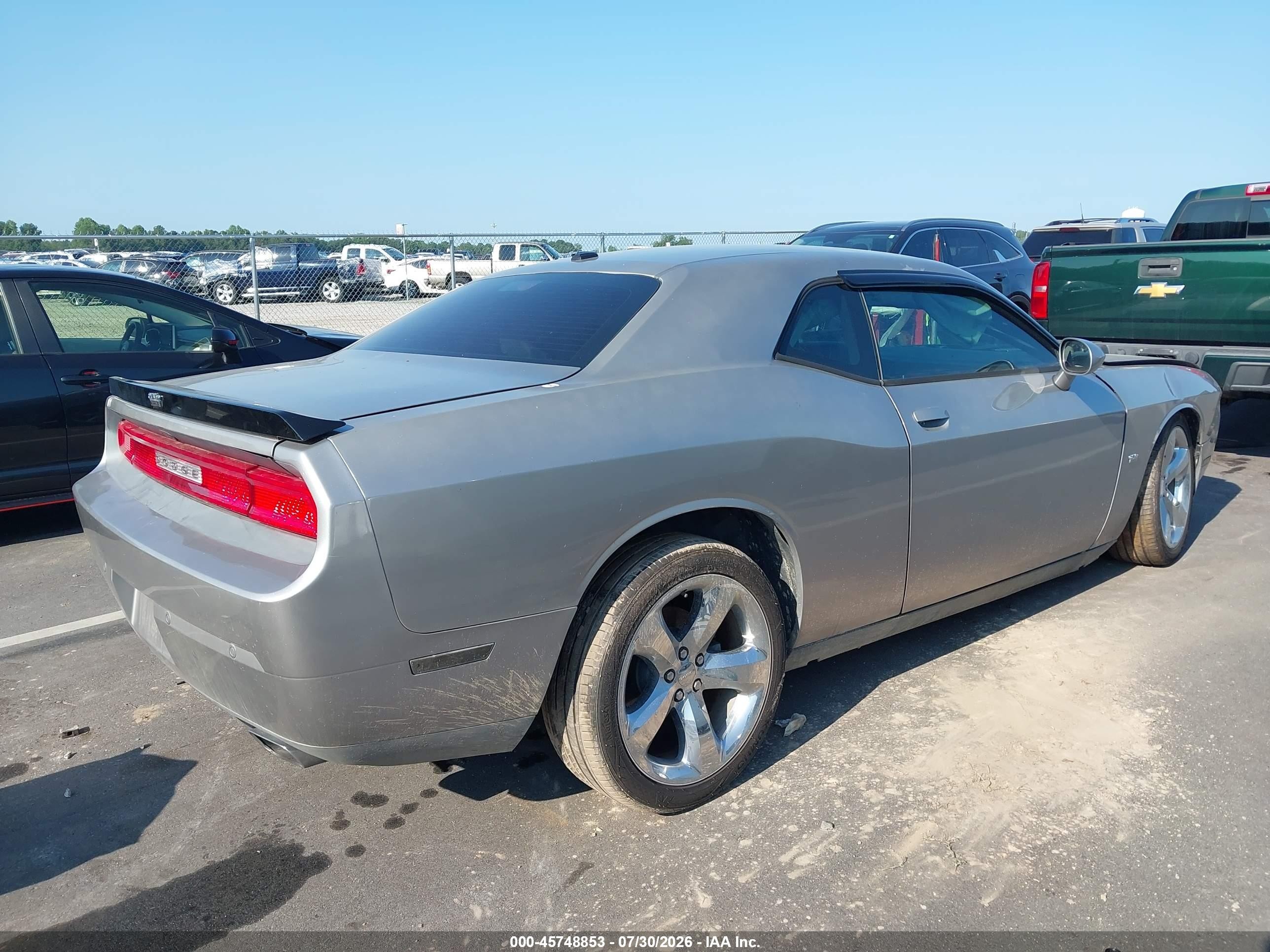 2014 Dodge Challenger Sxt Plus Silver vin: 2C3CDYAG2EH154230