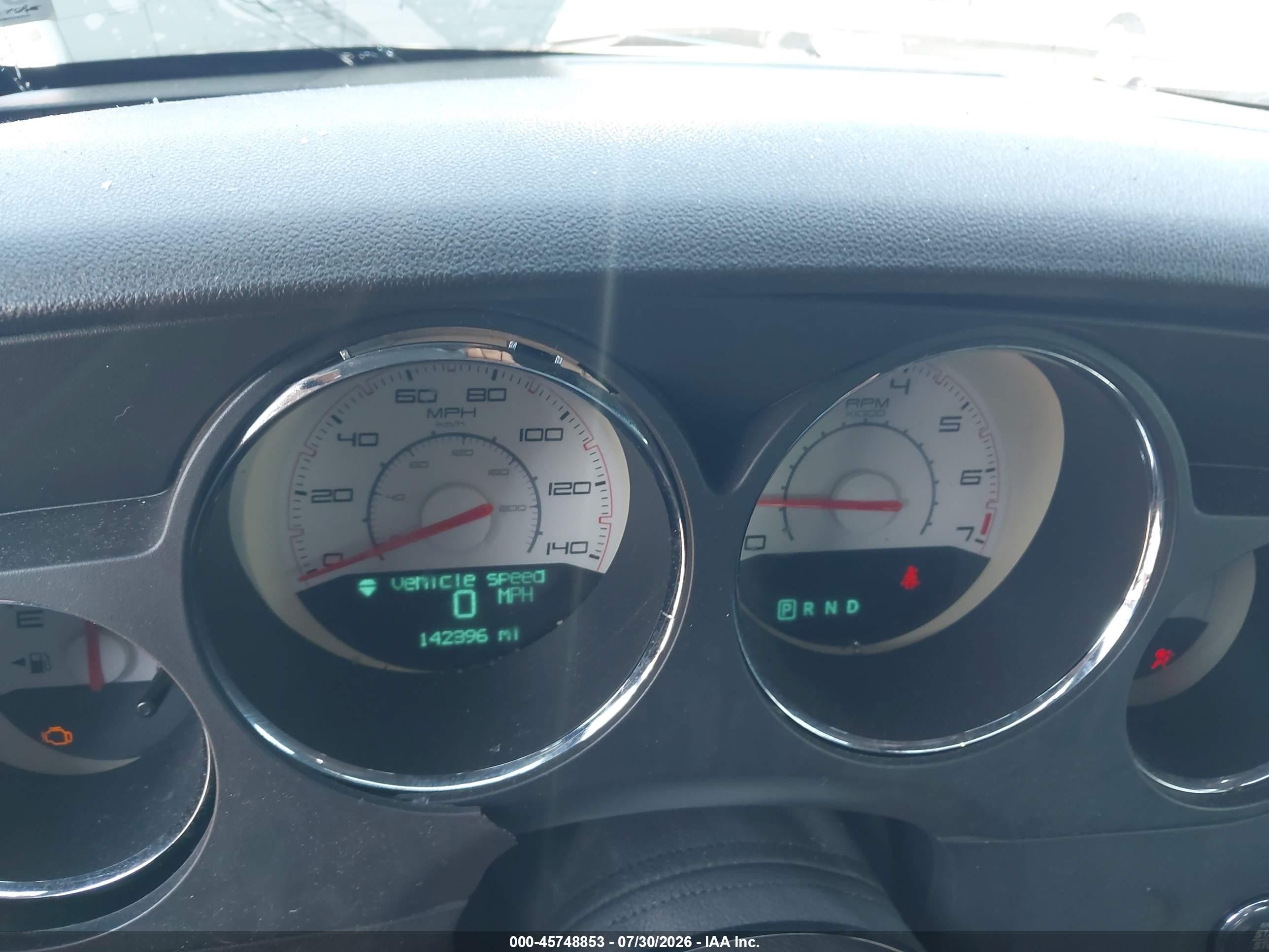 2014 Dodge Challenger Sxt Plus Silver vin: 2C3CDYAG2EH154230