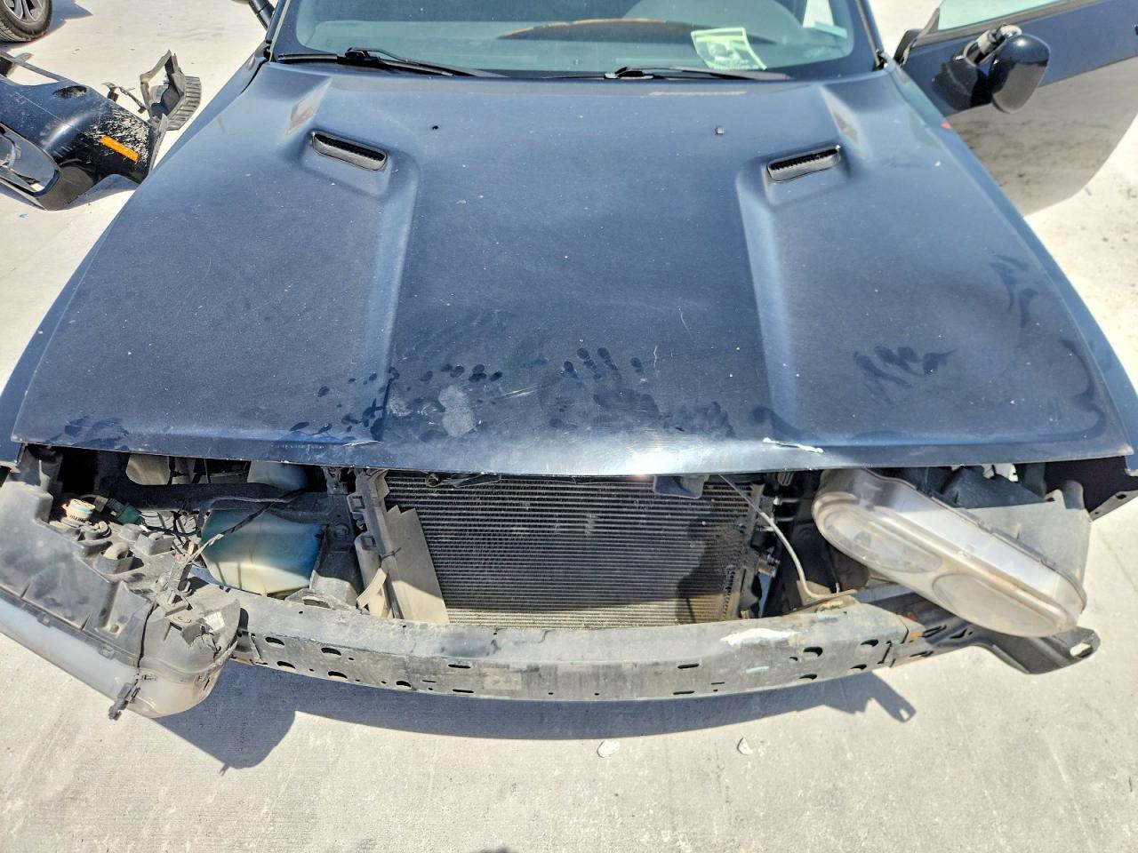 2014 Dodge Challenger Sxt Black vin: 2C3CDYAG2EH208481