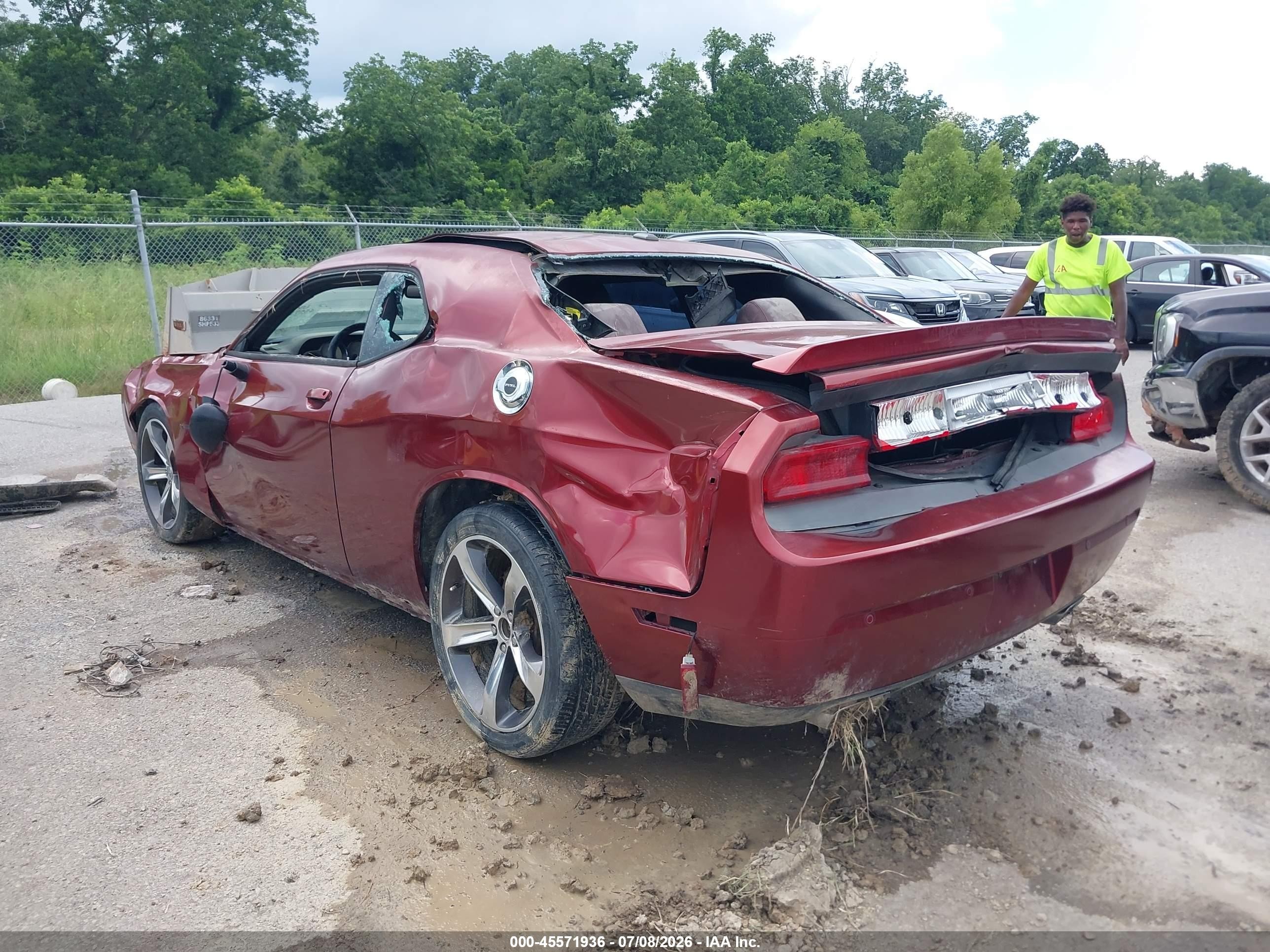 2014 Dodge Challenger Sxt 100th Anniversary Appearance Group Red vin: 2C3CDYAG2EH217911