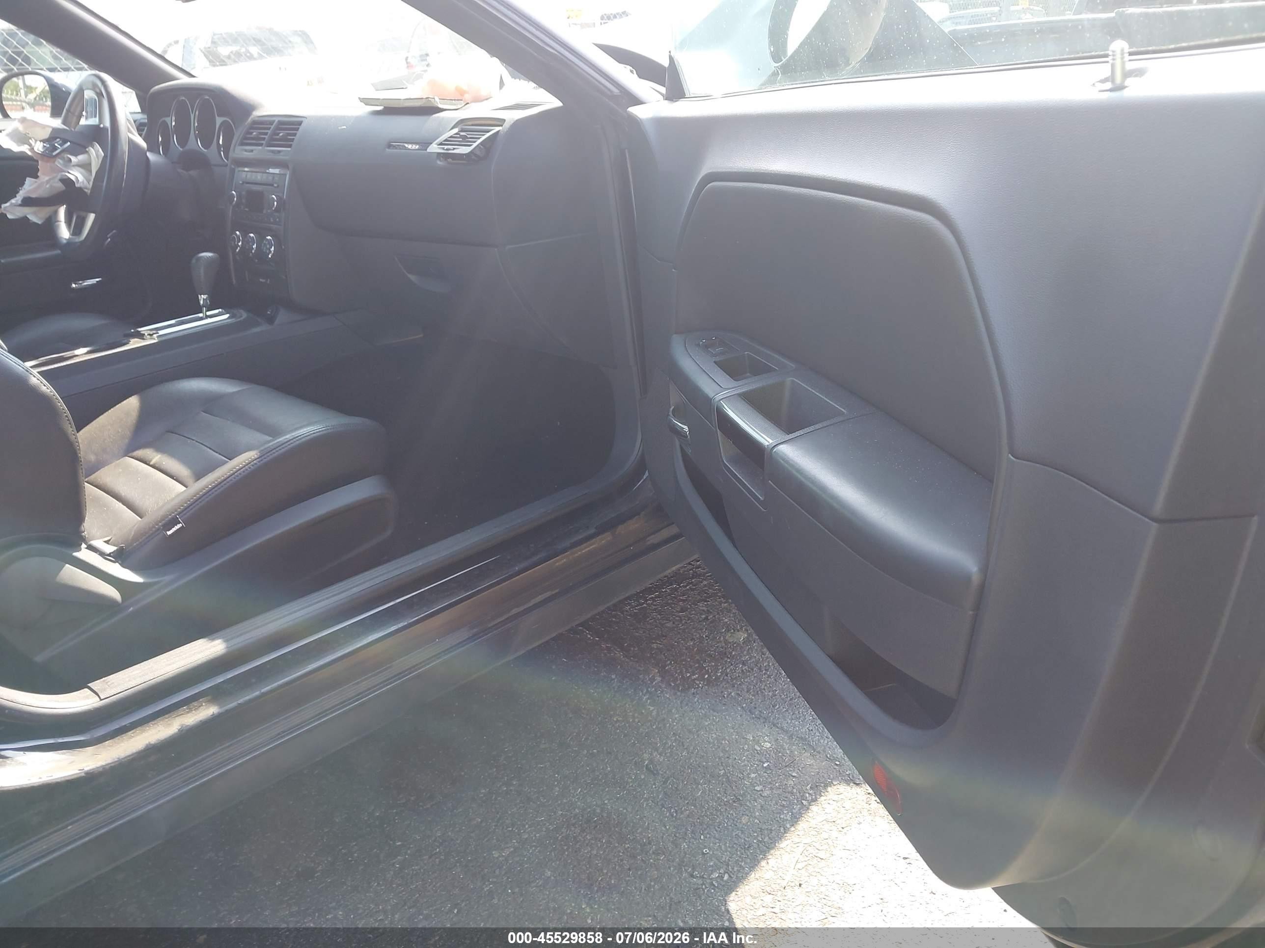 2014 Dodge Challenger Sxt Черный vin: 2C3CDYAG2EH225958