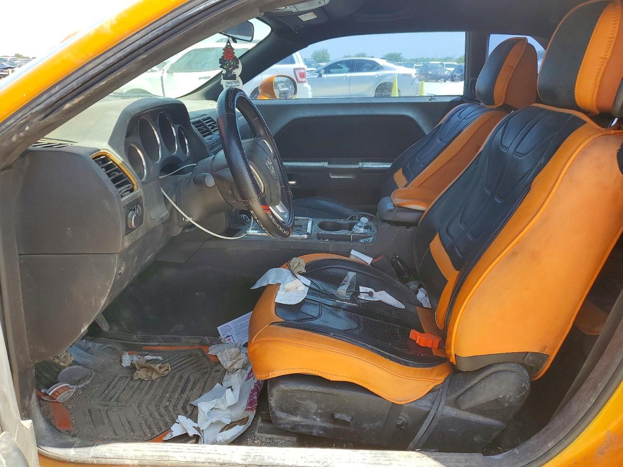 2014 Dodge Challenger Sxt Orange vin: 2C3CDYAG2EH244817