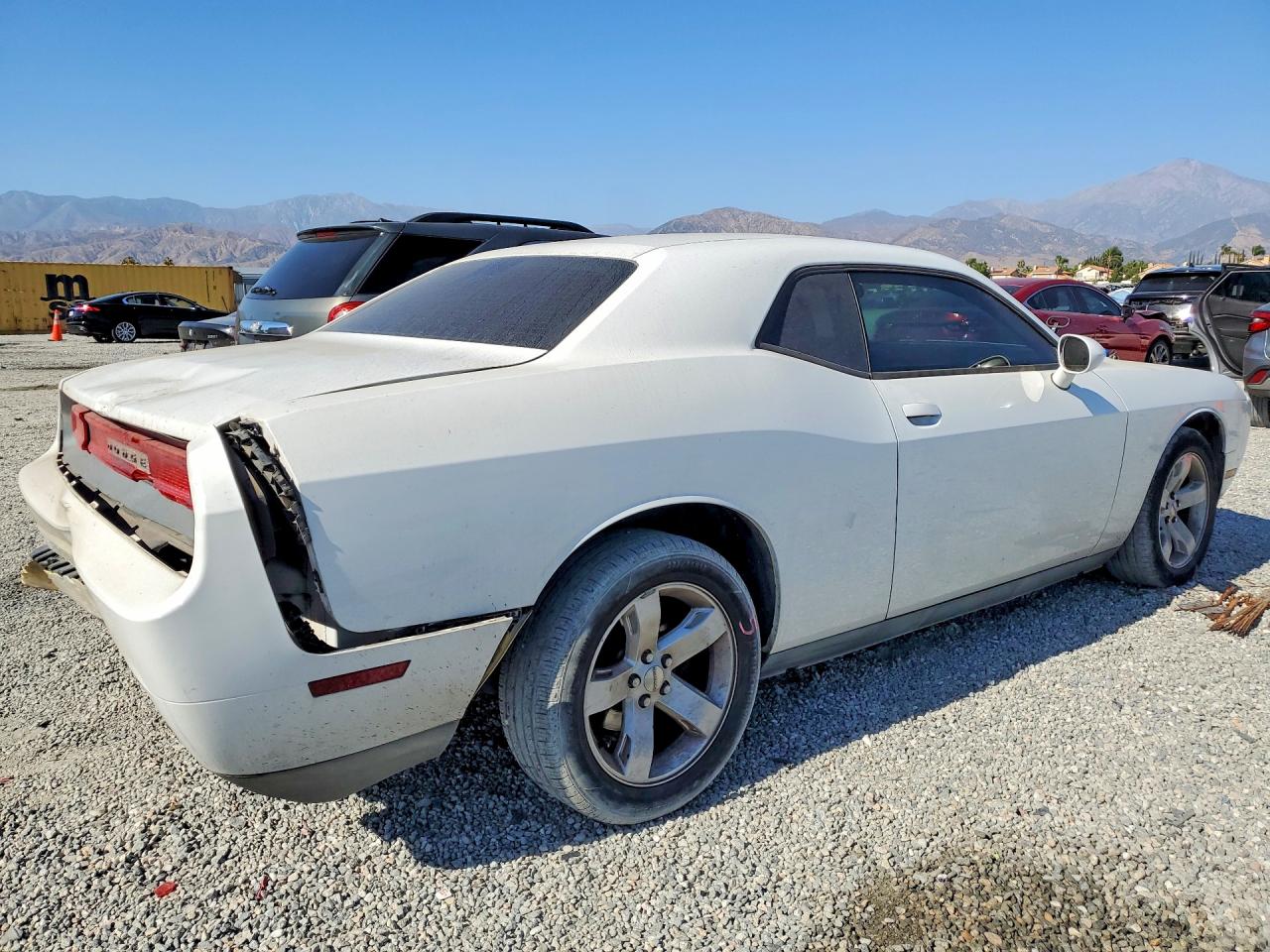 2014 Dodge Challenger Sxt White vin: 2C3CDYAG2EH290017