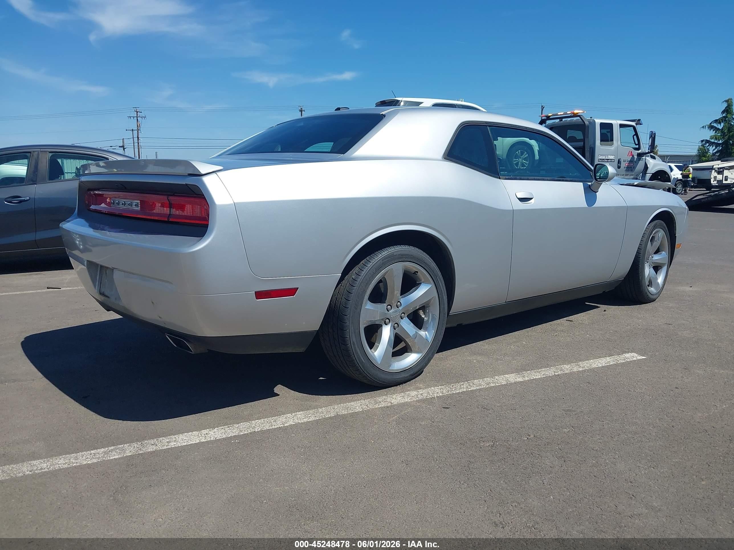 2012 Dodge Challenger Sxt Silver vin: 2C3CDYAG3CH131133