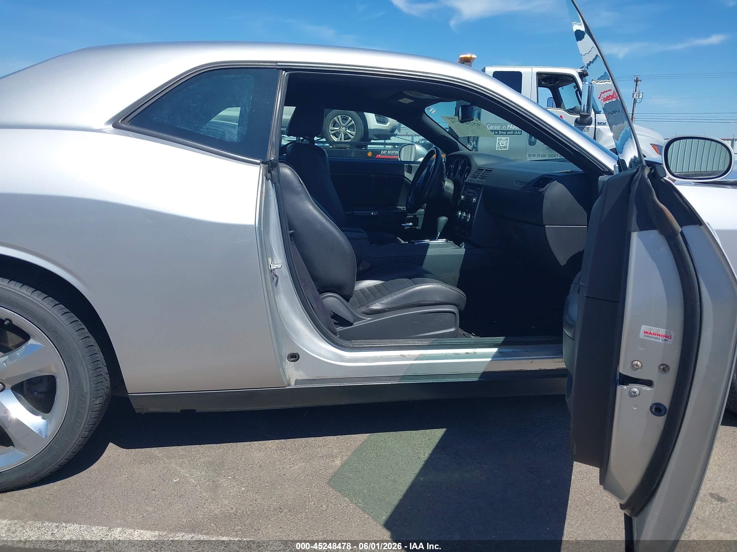 2012 Dodge Challenger Sxt Silver vin: 2C3CDYAG3CH131133