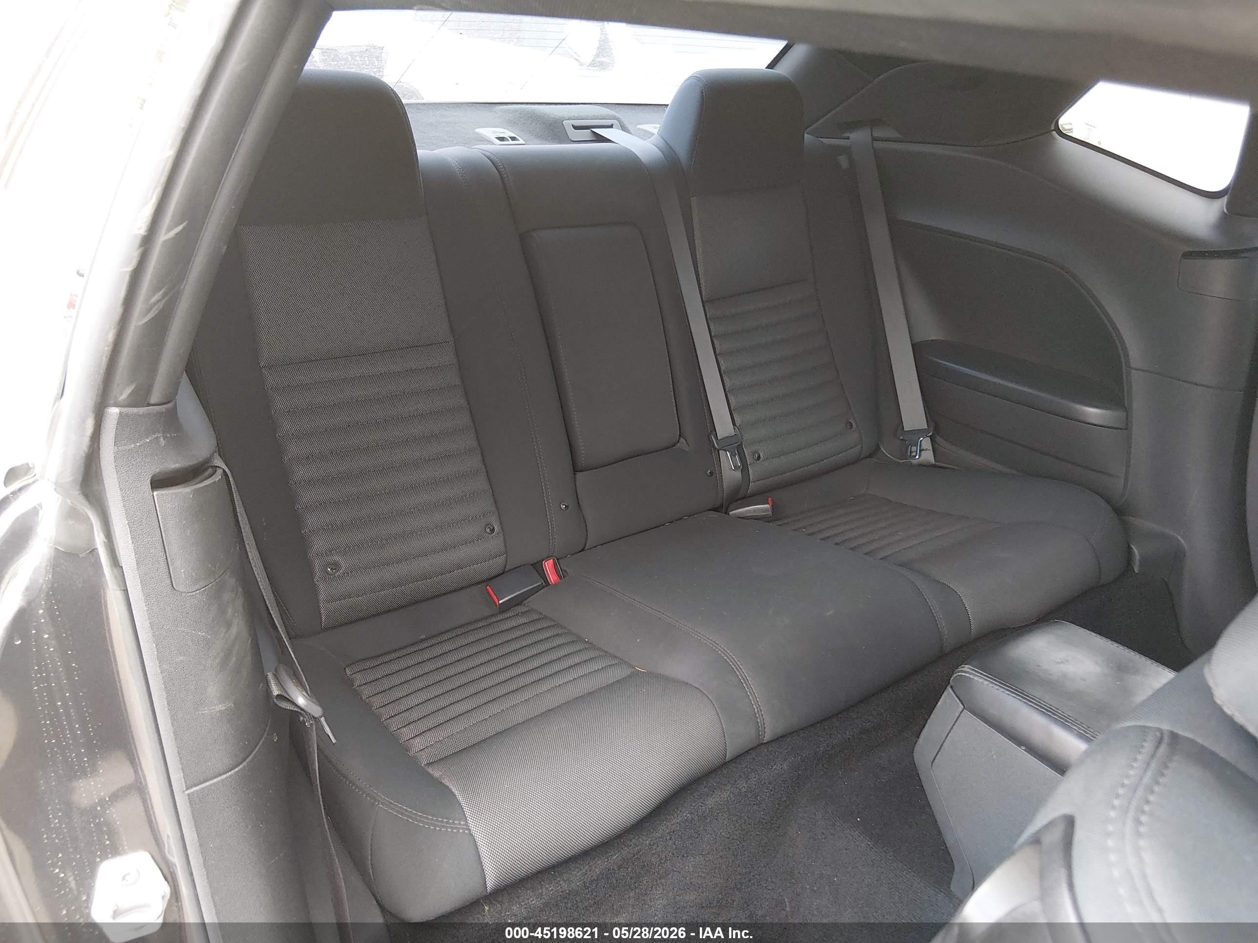 2013 Dodge Challenger Sxt Gray vin: 2C3CDYAG3DH511929